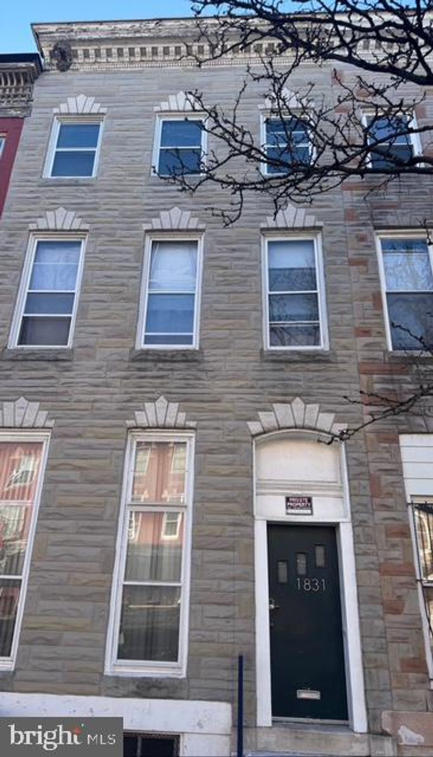 Large property with huge rehab potential!  Close to downtown, Union Square and most major routes in and out of city.