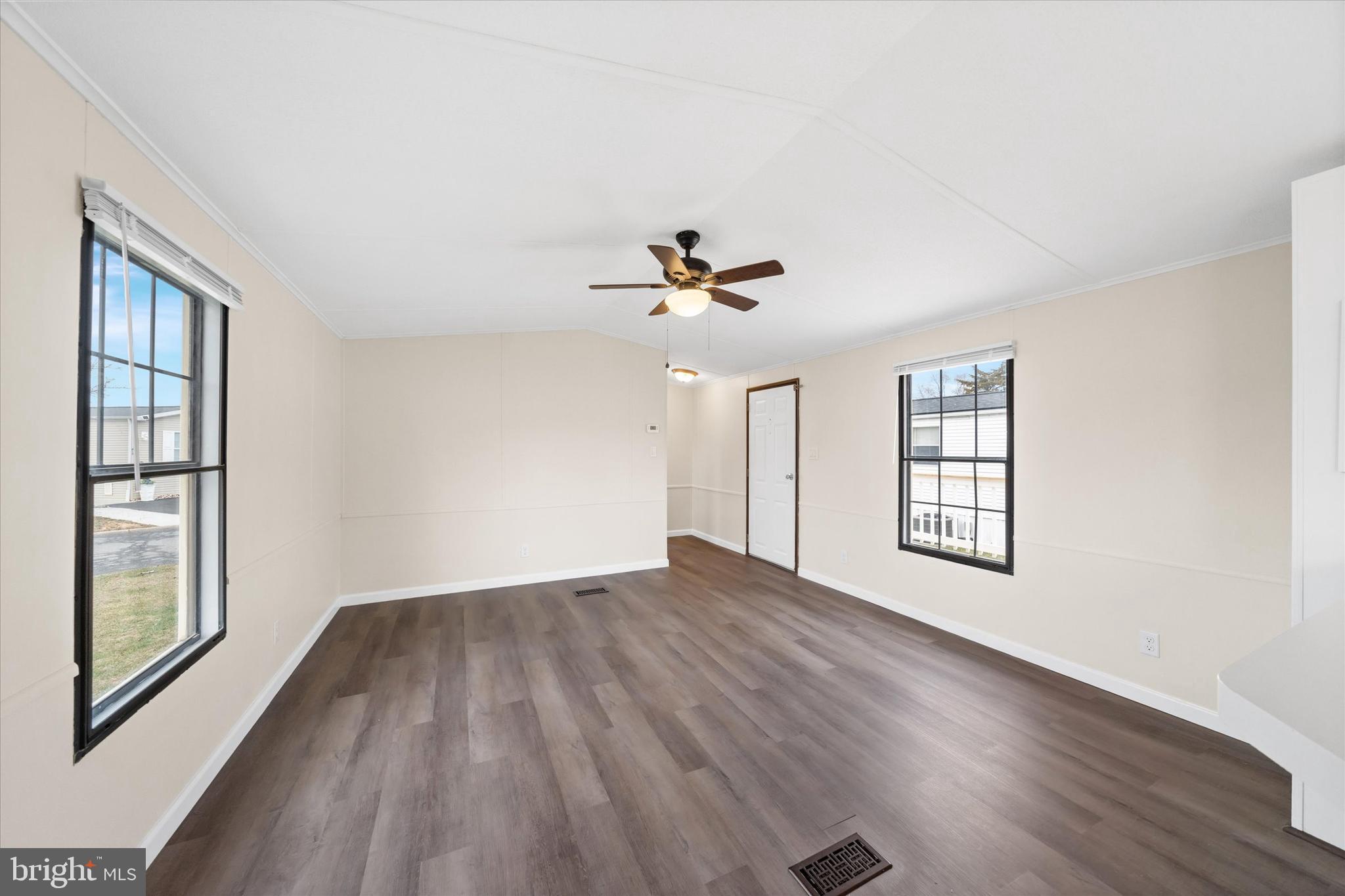 WATERFORD - Residential