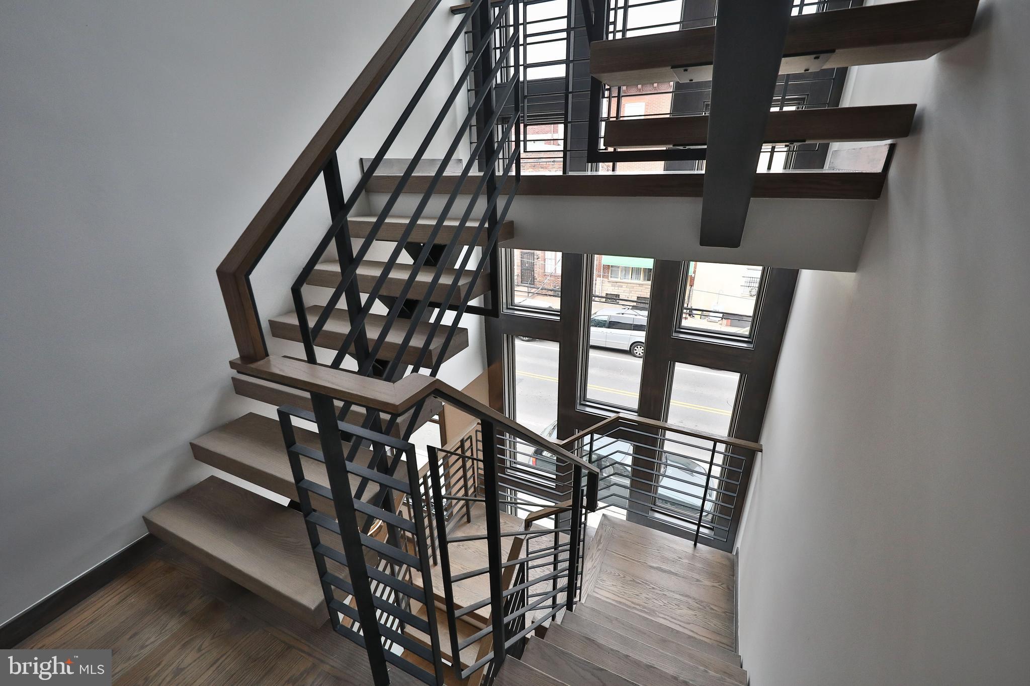 BELLA VISTA - Residential Lease