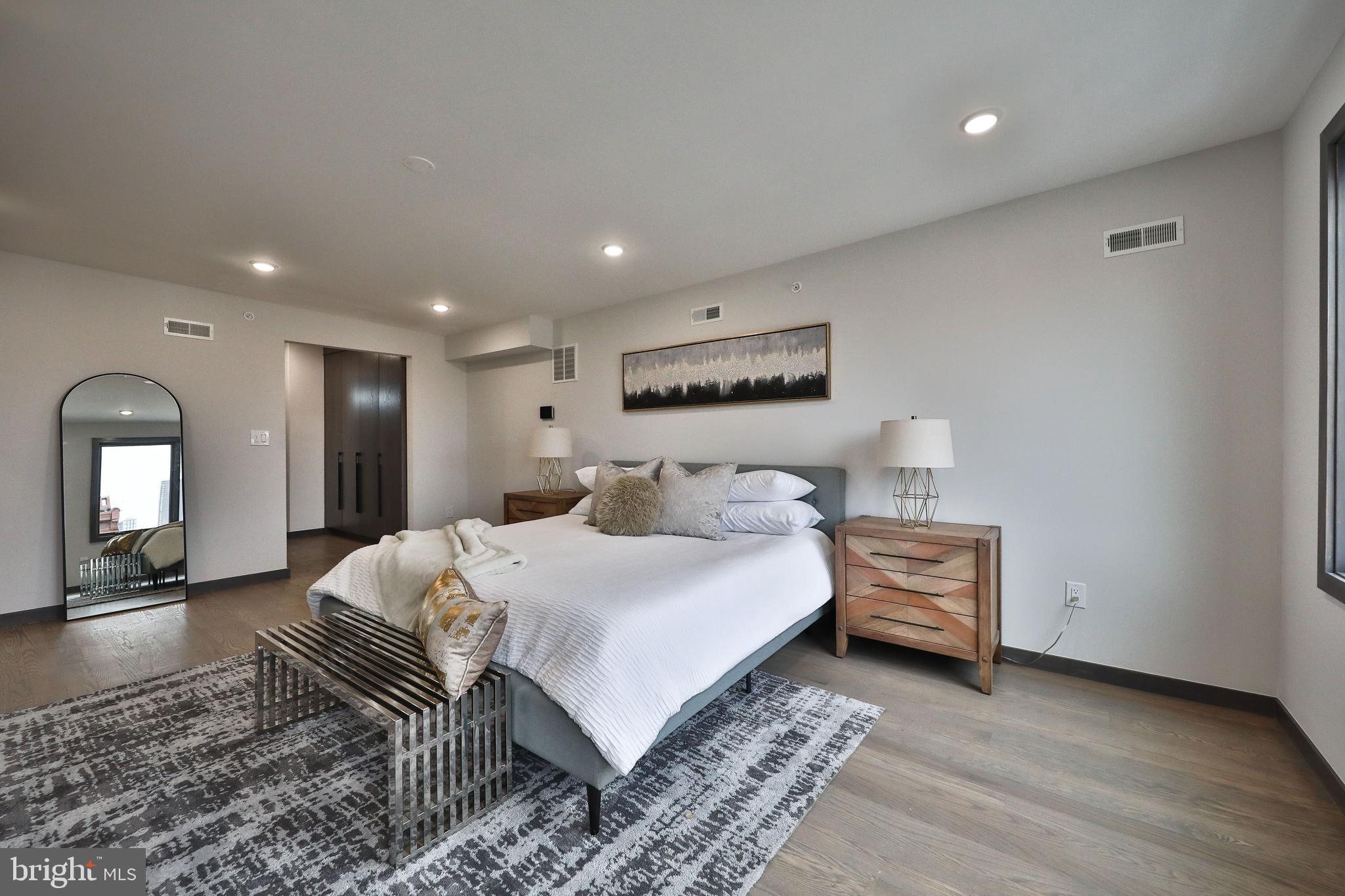 BELLA VISTA - Residential Lease