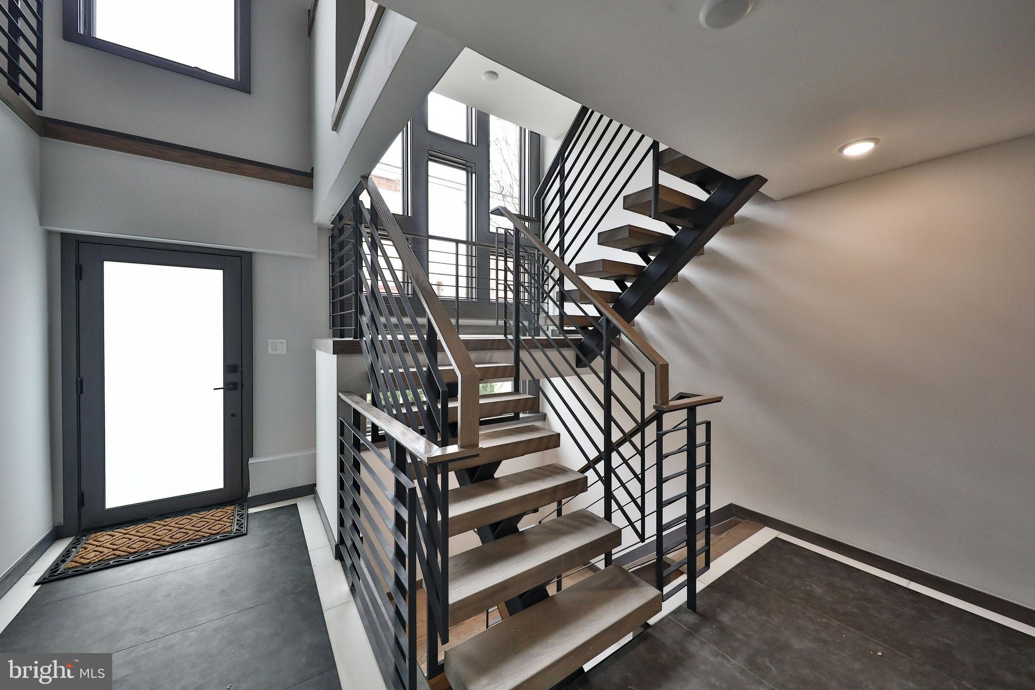 BELLA VISTA - Residential Lease