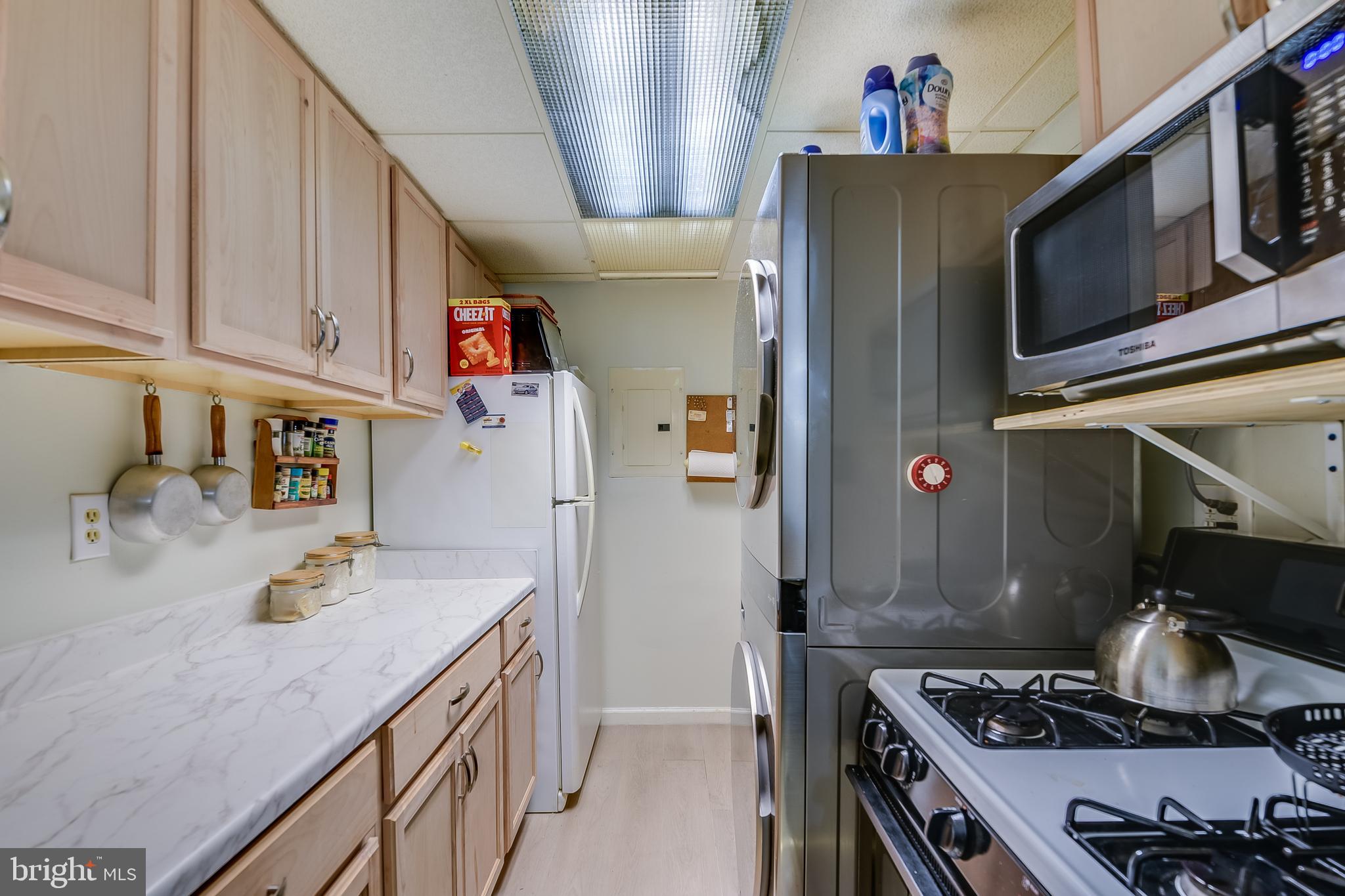 CHARLESTOWNE VILLAGE - Residential