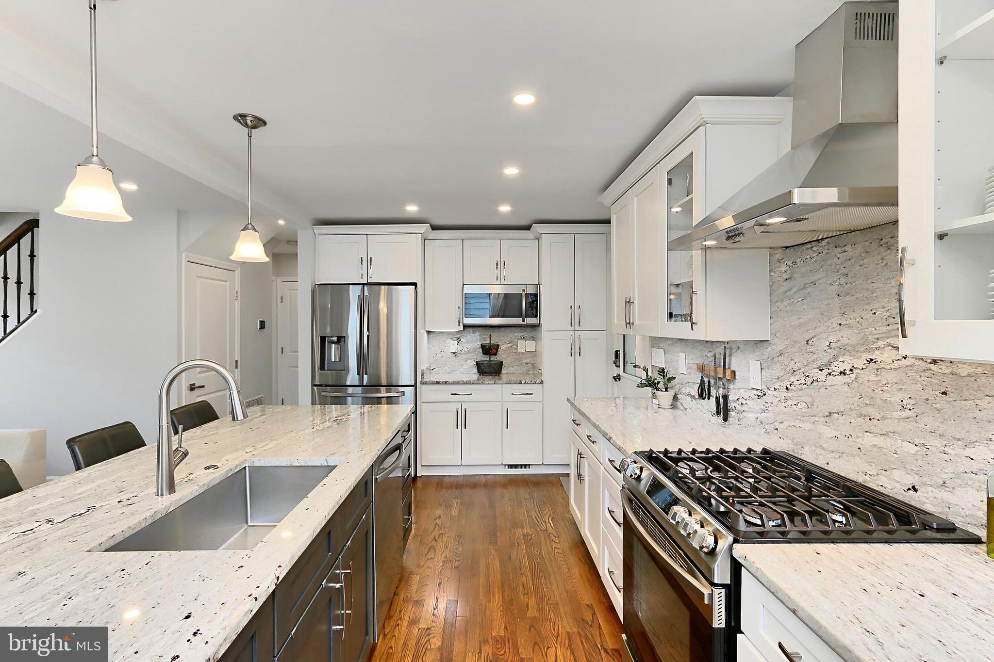 CLAREMONT - Residential