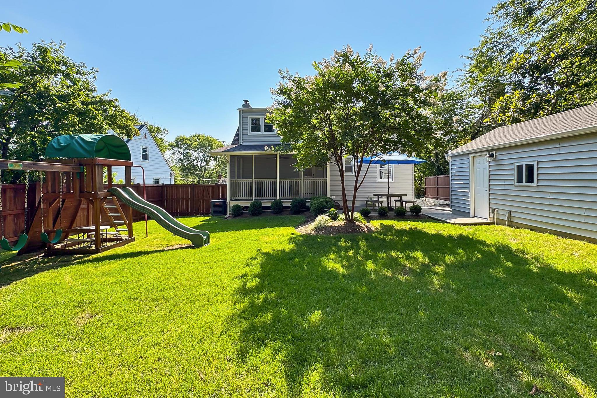 CLAREMONT - Residential