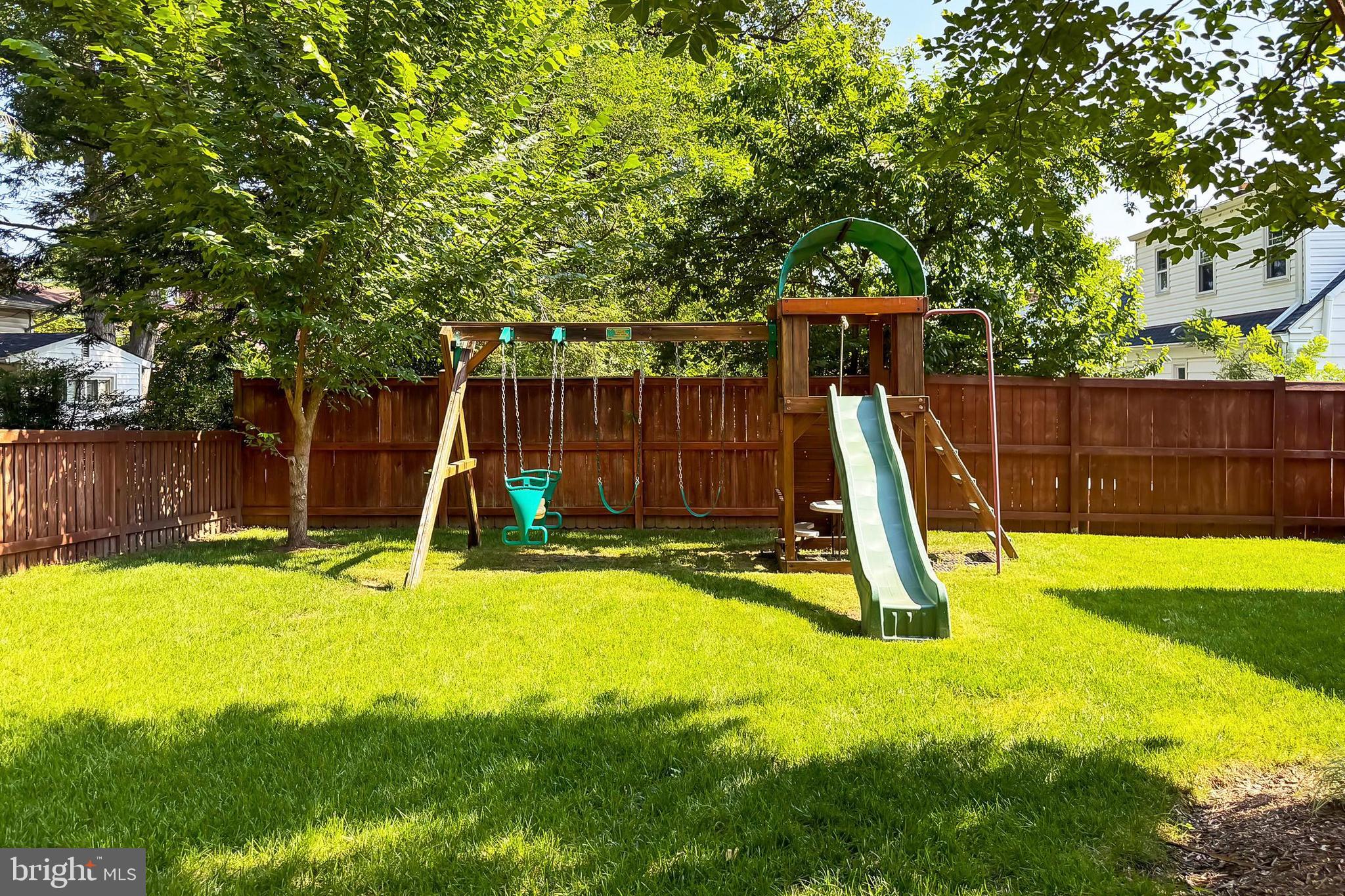 CLAREMONT - Residential