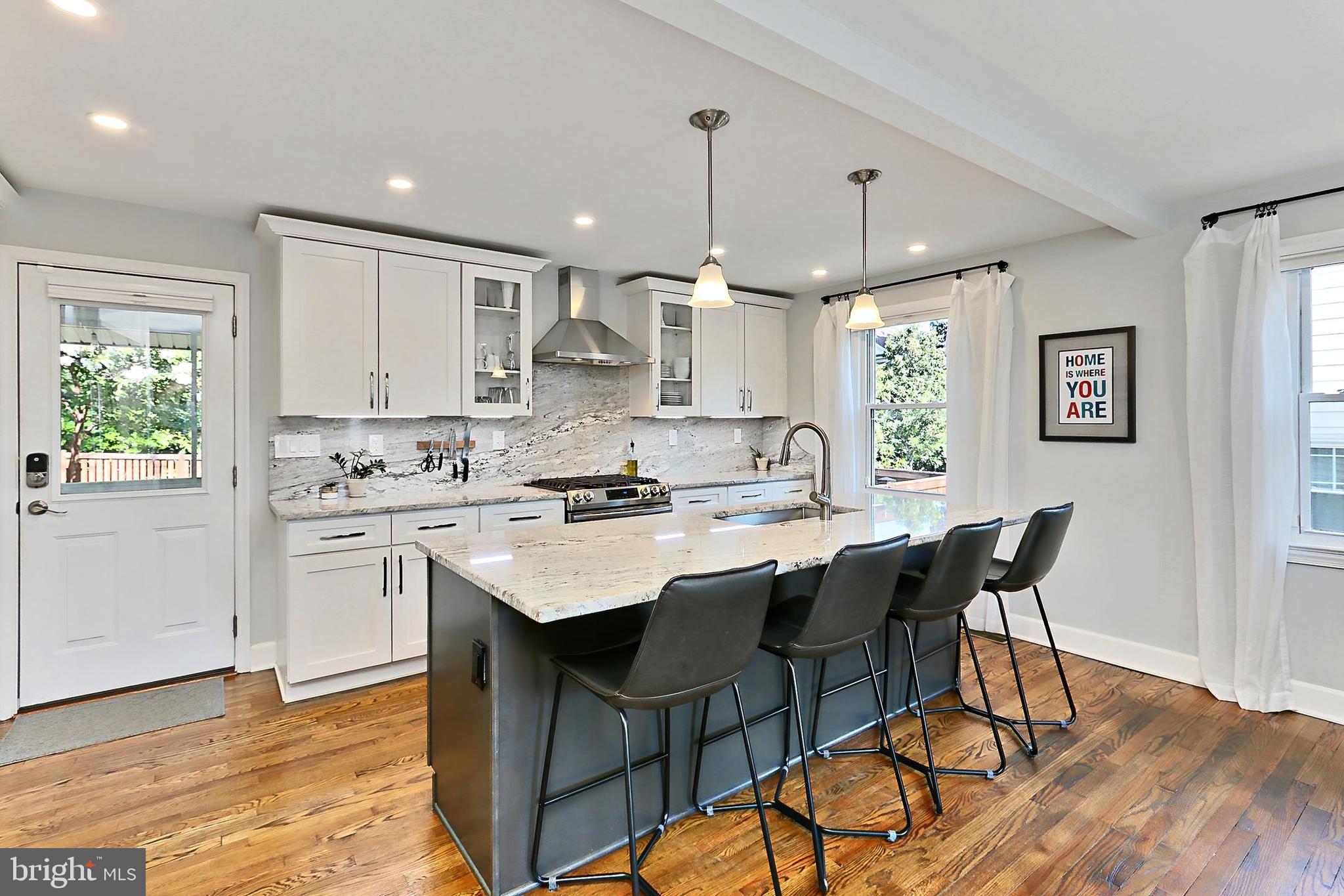 CLAREMONT - Residential