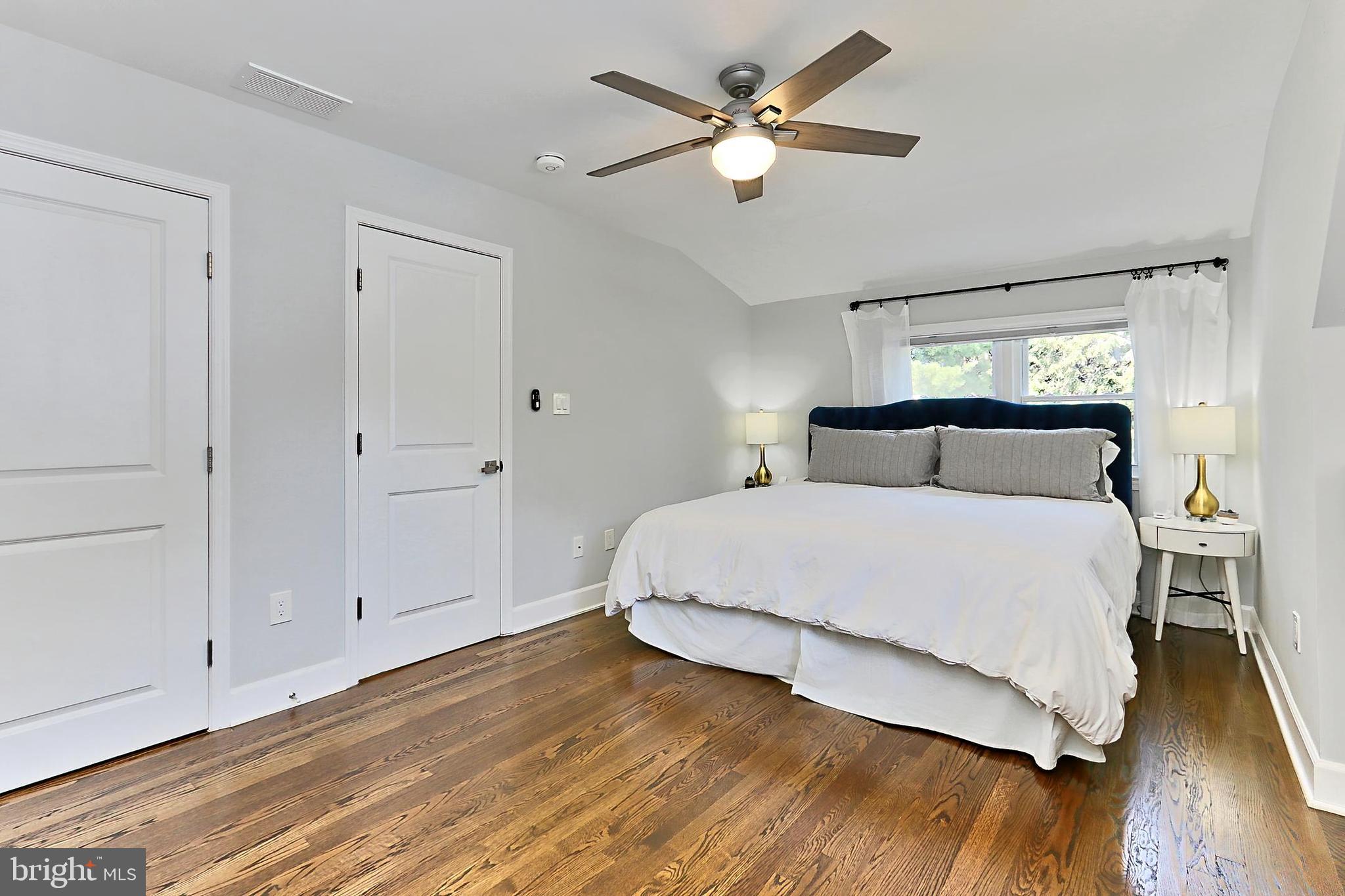 CLAREMONT - Residential