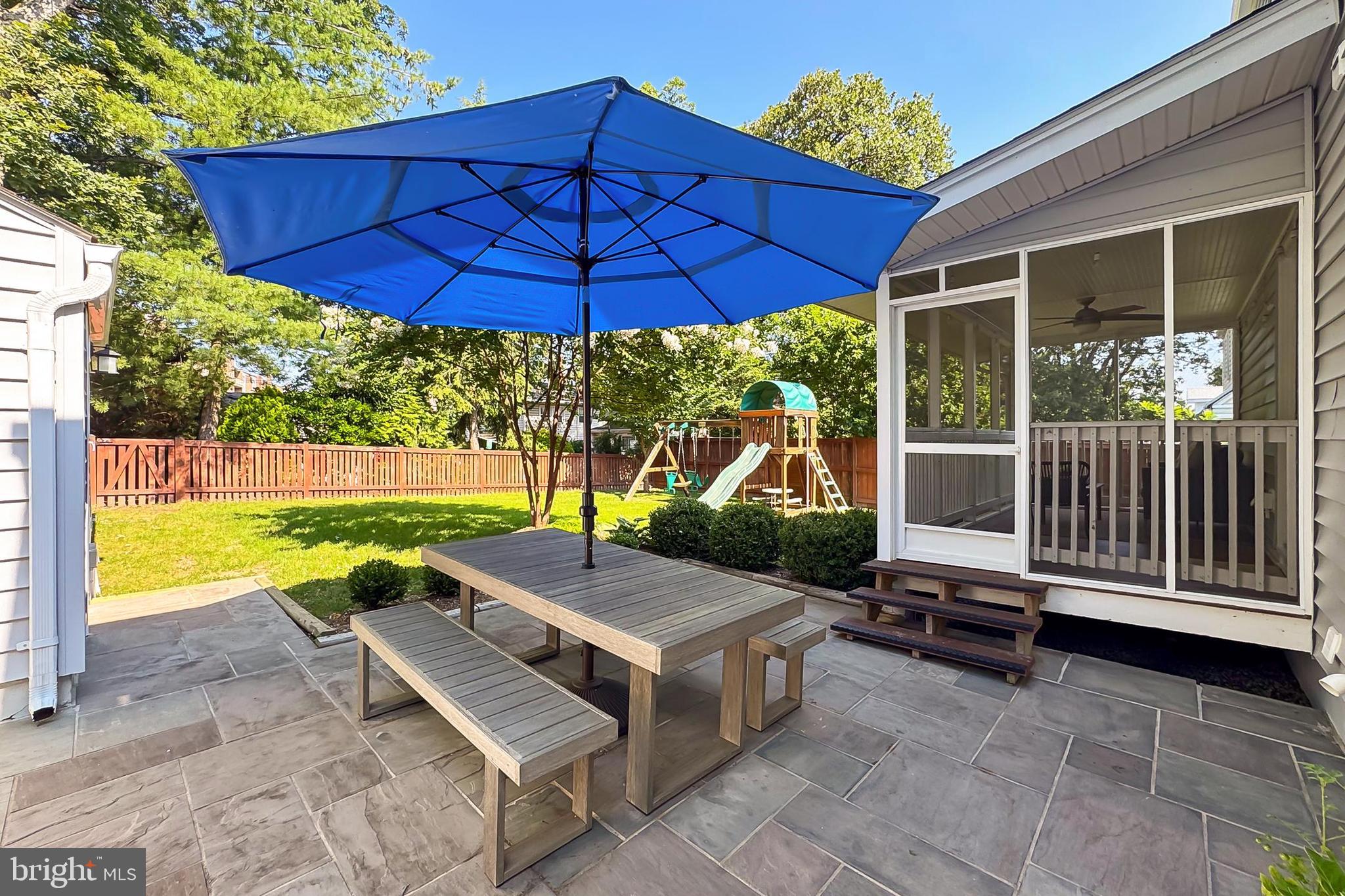 CLAREMONT - Residential