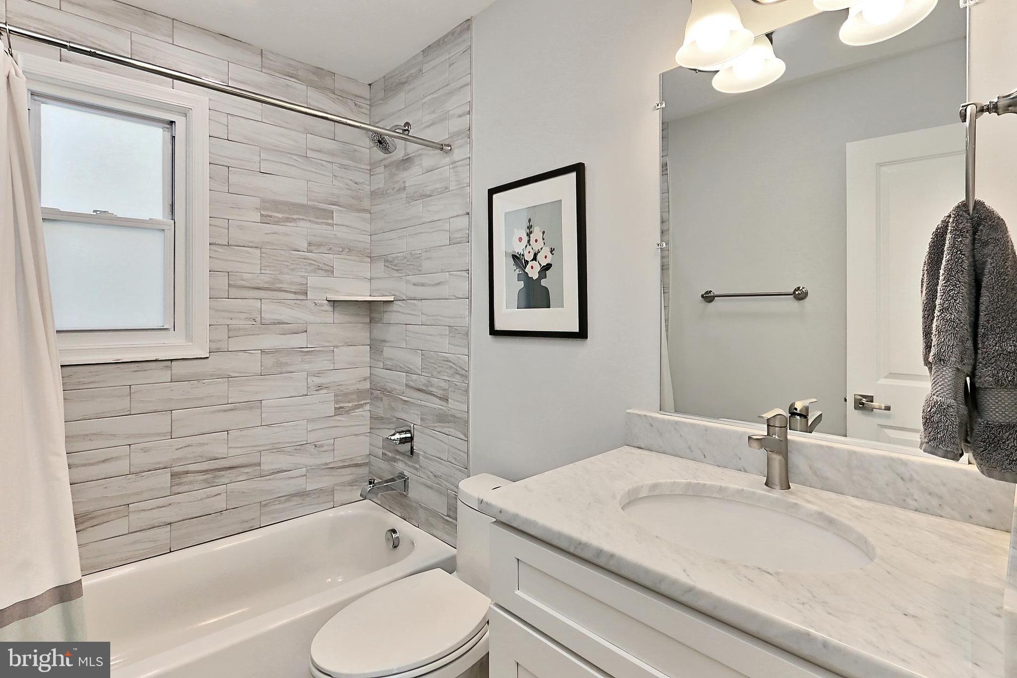 CLAREMONT - Residential