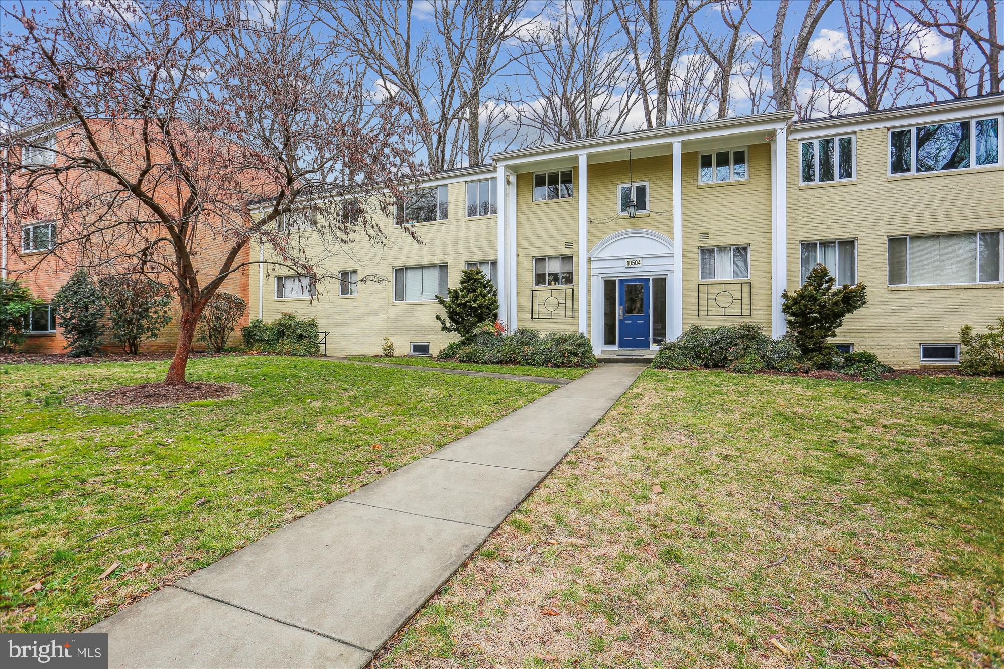 PARKSIDE CONDOMINIUMS - Residential