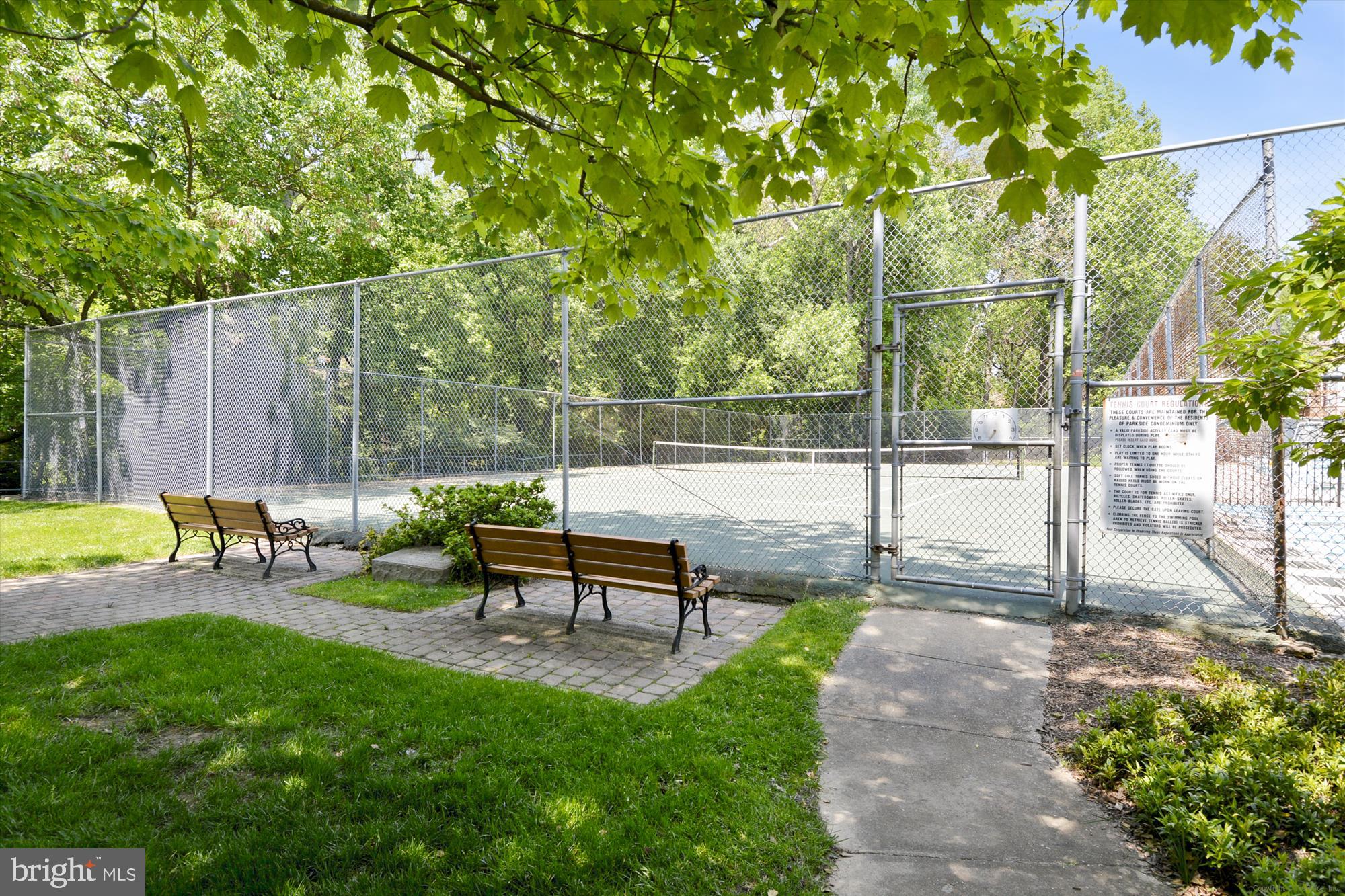 PARKSIDE CONDOMINIUMS - Residential