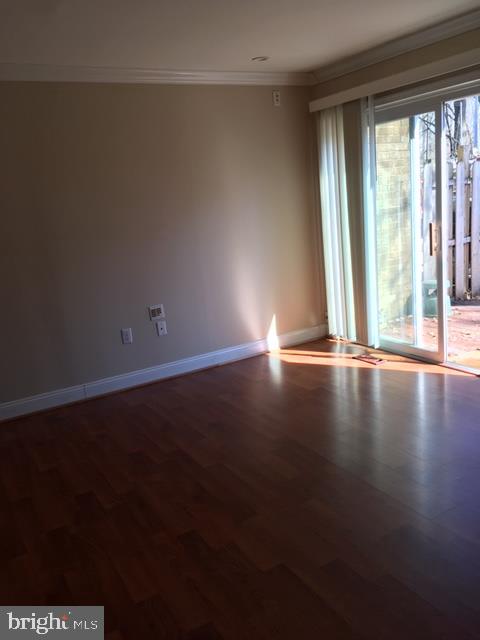 CROFTON MEADOWS - Residential