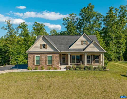 Homes For Sale - 302 Manor Blvd Blvd<br/> PALMYRA, VA 22963