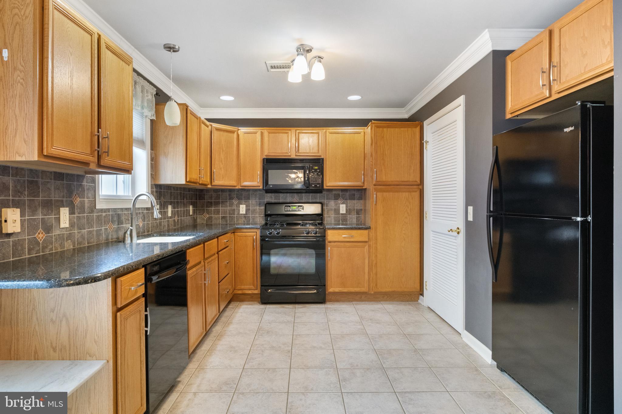 AUTUMN WOODS - Residential