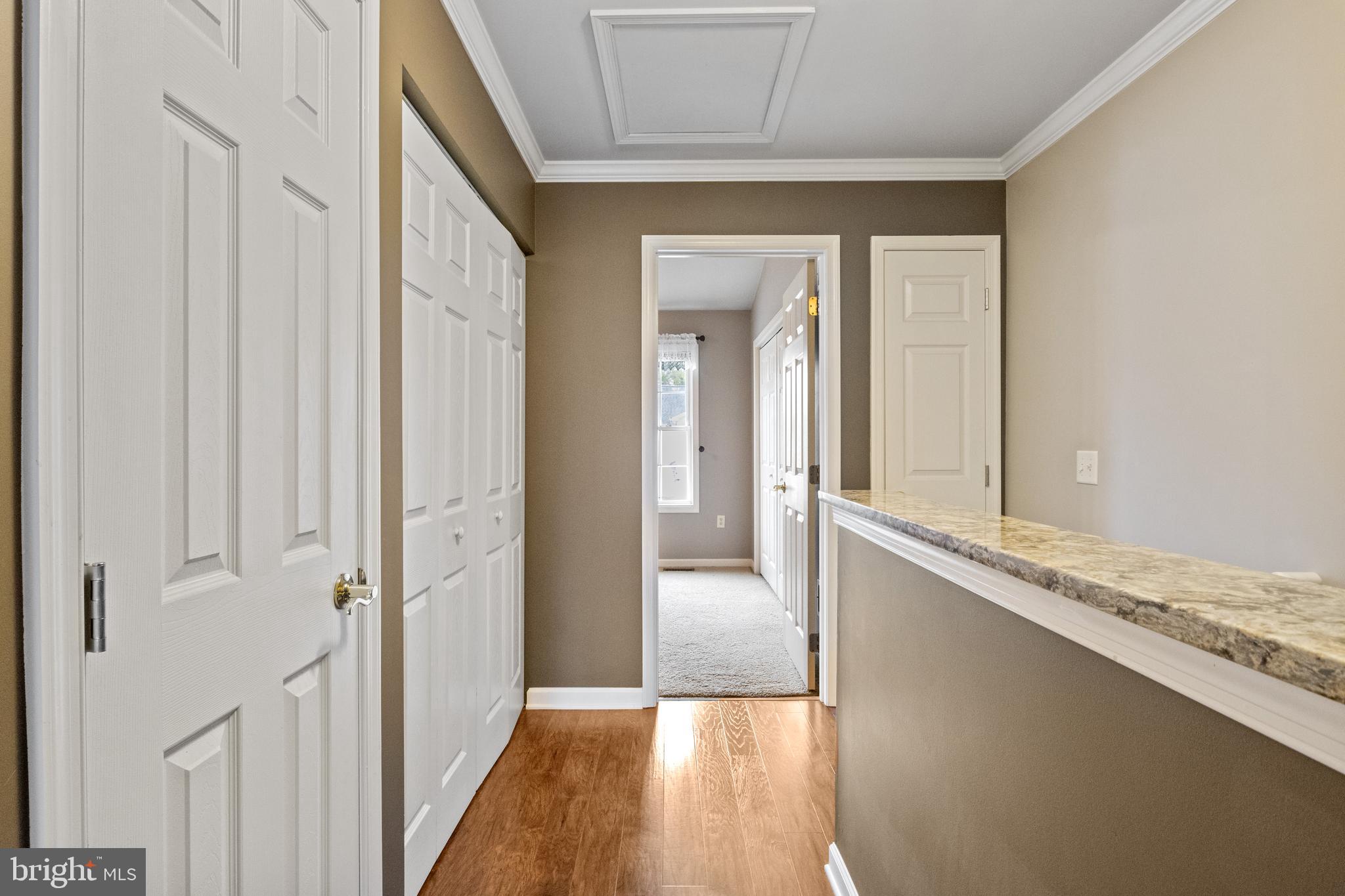 AUTUMN WOODS - Residential