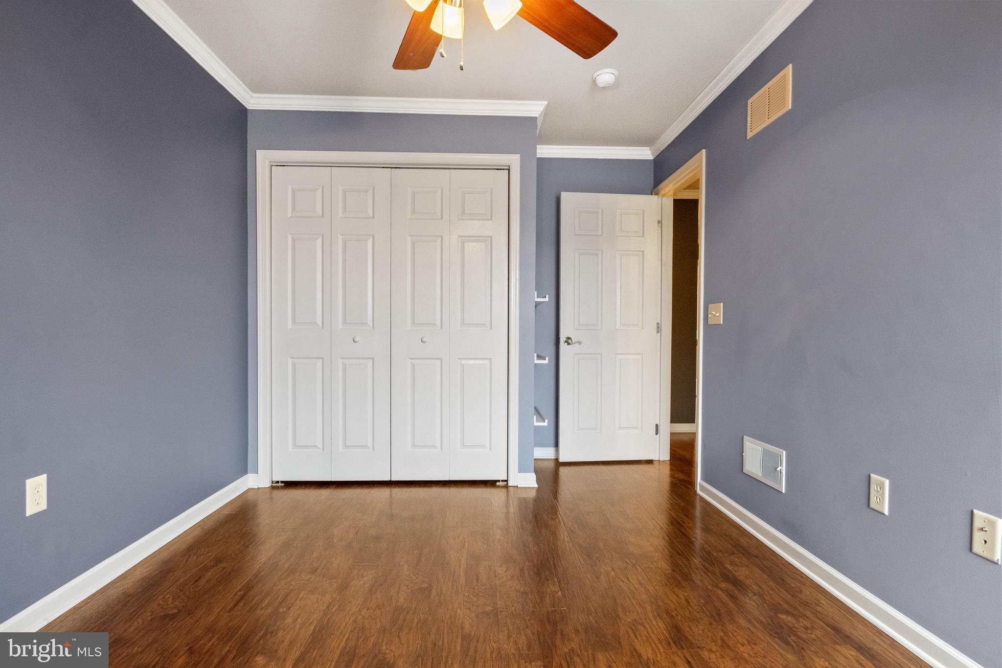 AUTUMN WOODS - Residential