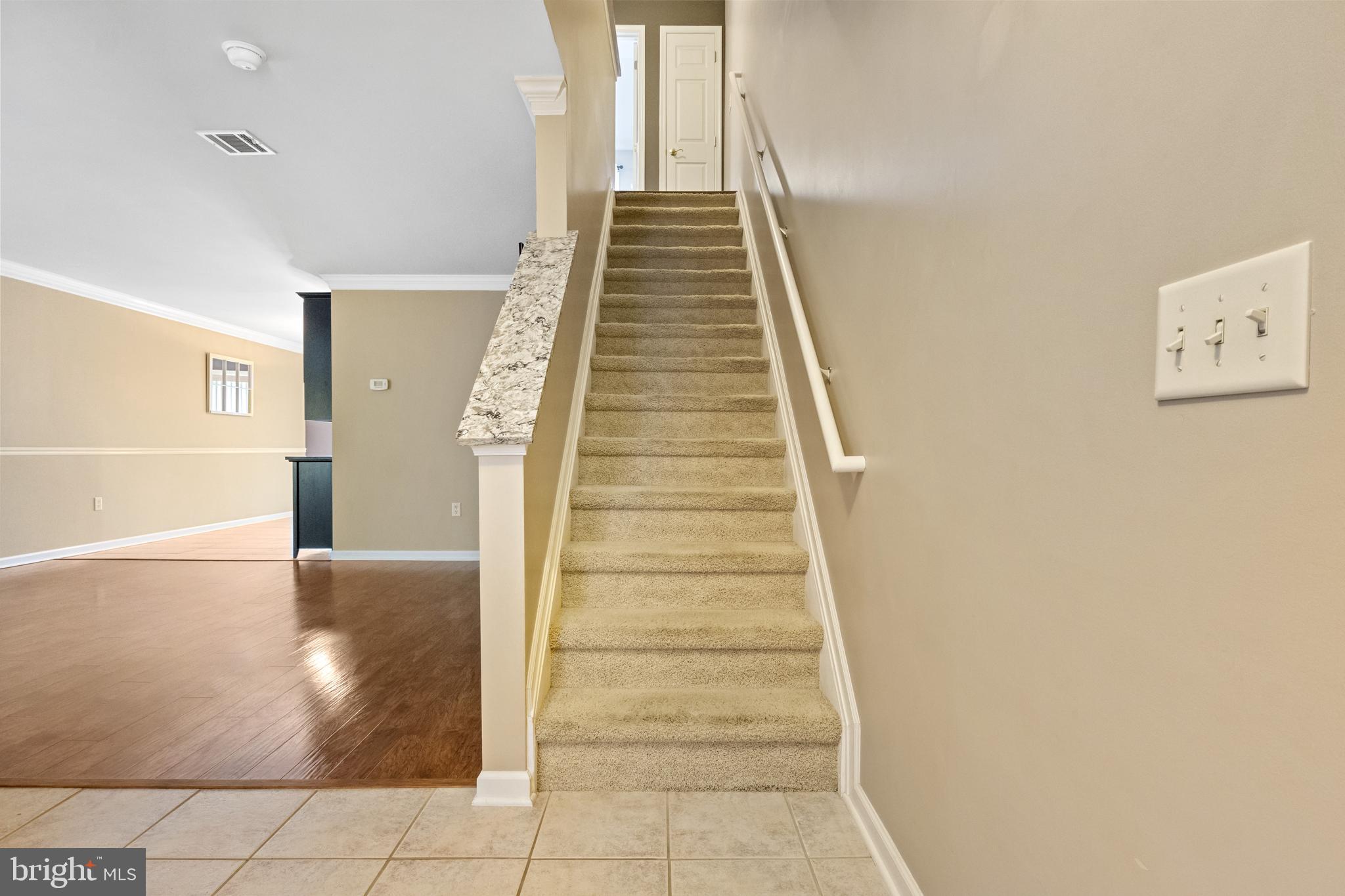 AUTUMN WOODS - Residential