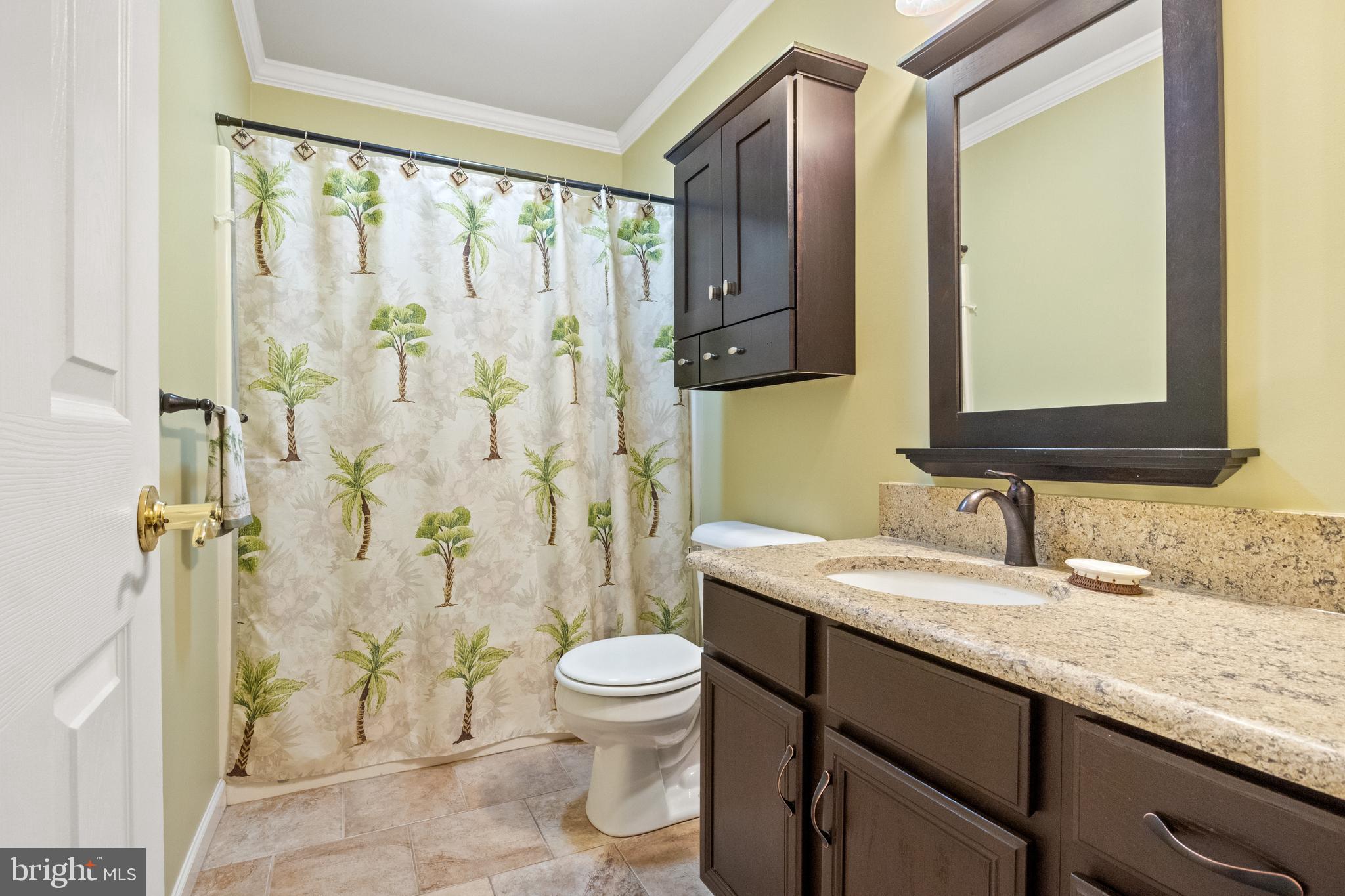 AUTUMN WOODS - Residential