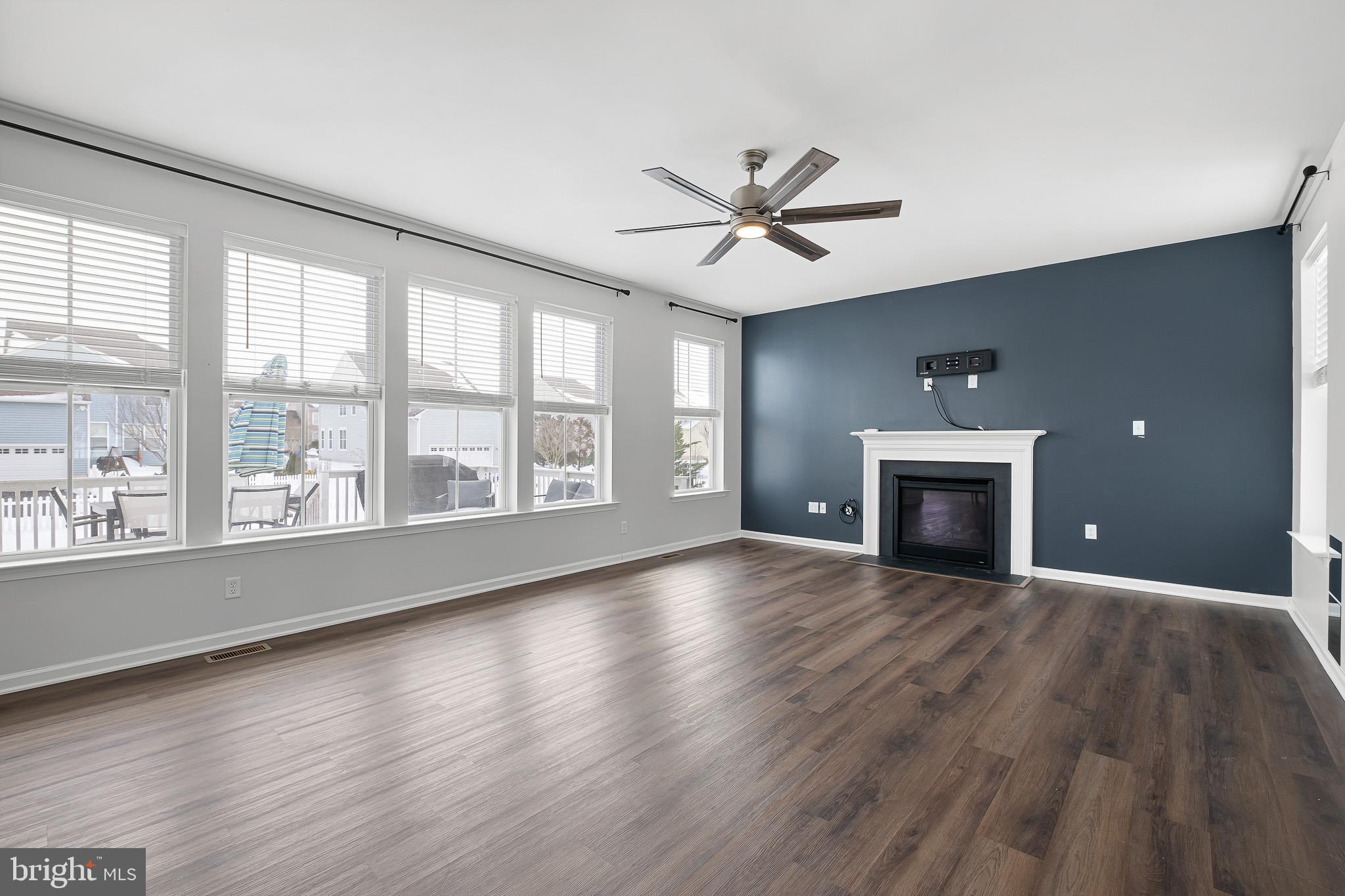 VILLAGE OF BAYBERRY - Residential