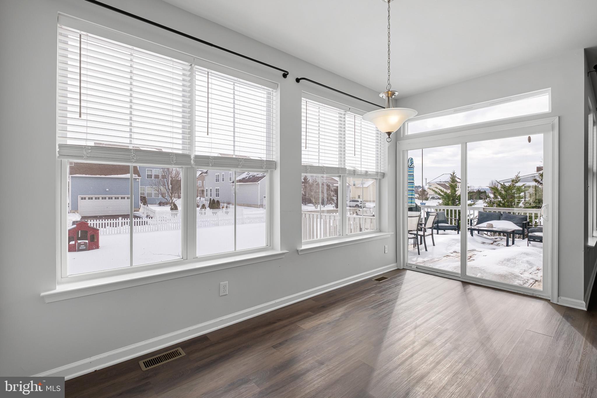 VILLAGE OF BAYBERRY - Residential