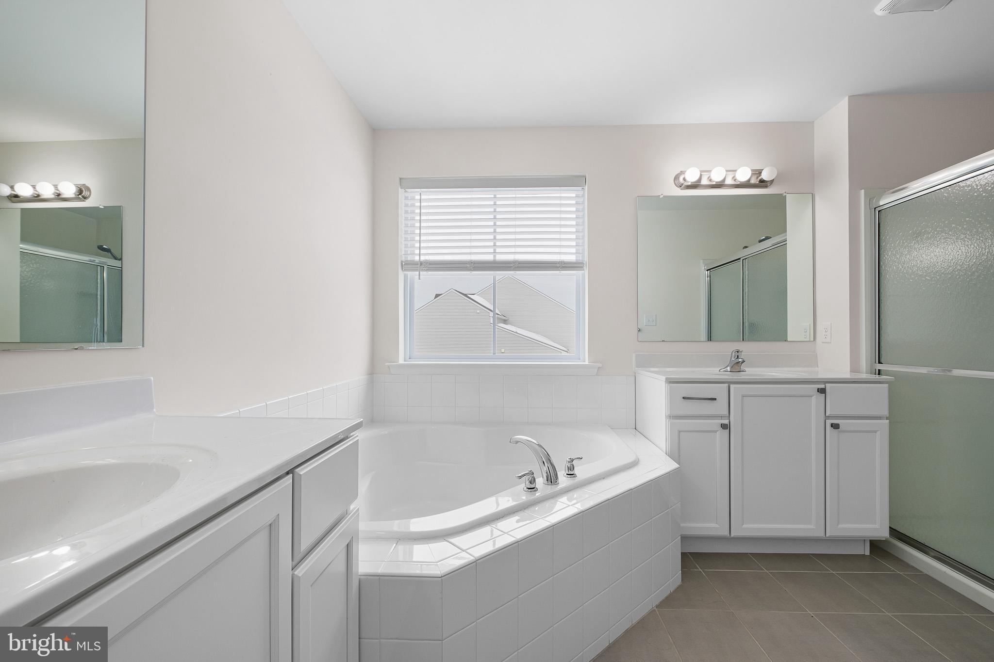 VILLAGE OF BAYBERRY - Residential