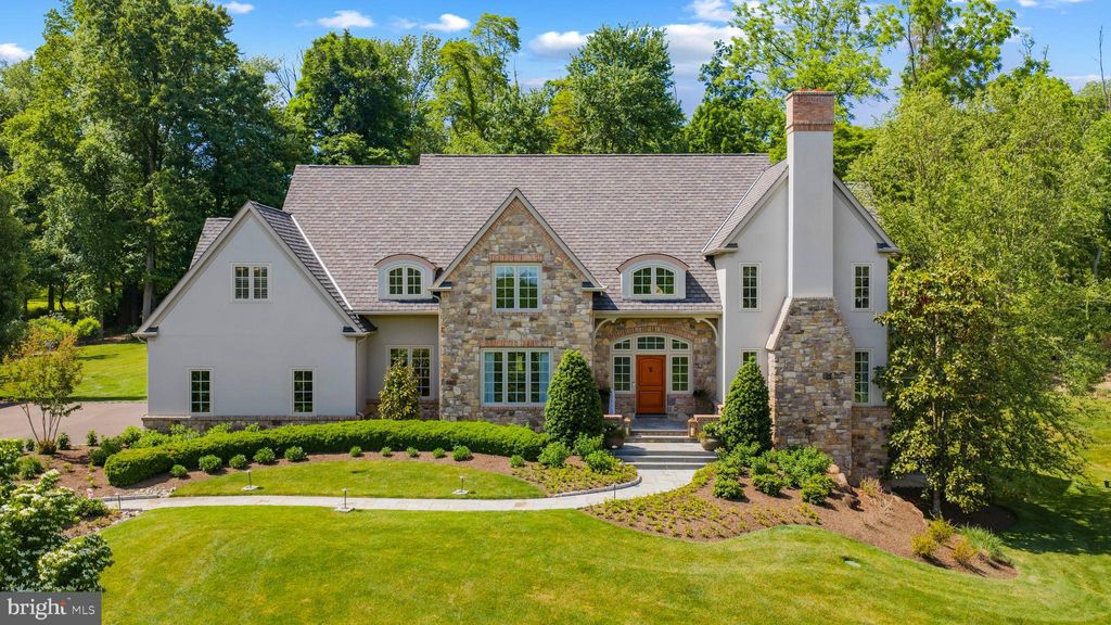 Photo of 5 Pemberton Lane, DOYLESTOWN, PA 18901 (MLS # PABU2122042)