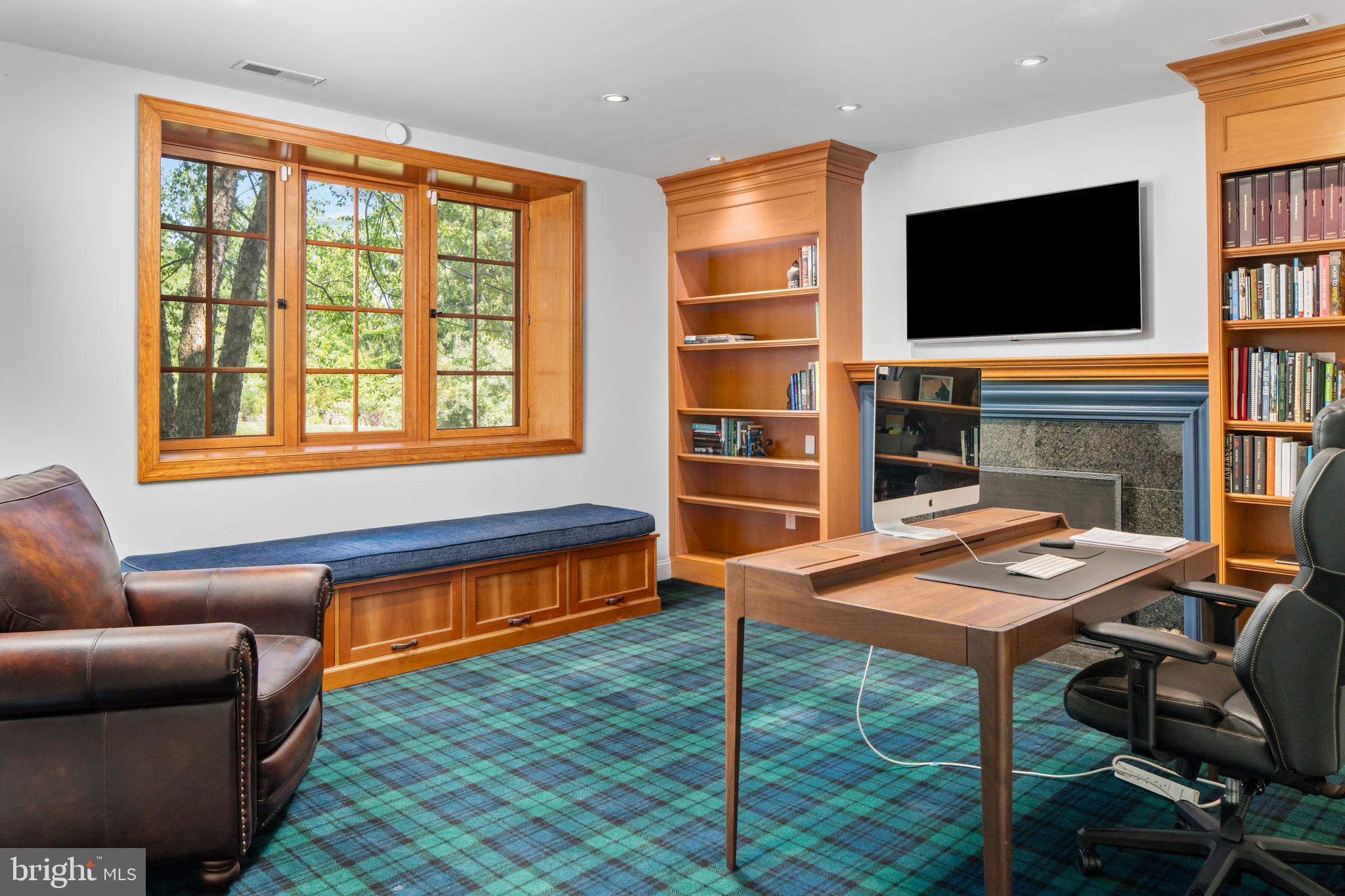 SYCAMORE EDGE - Residential