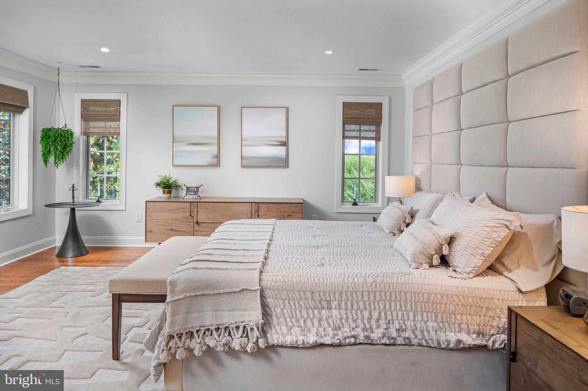 SYCAMORE EDGE - Residential