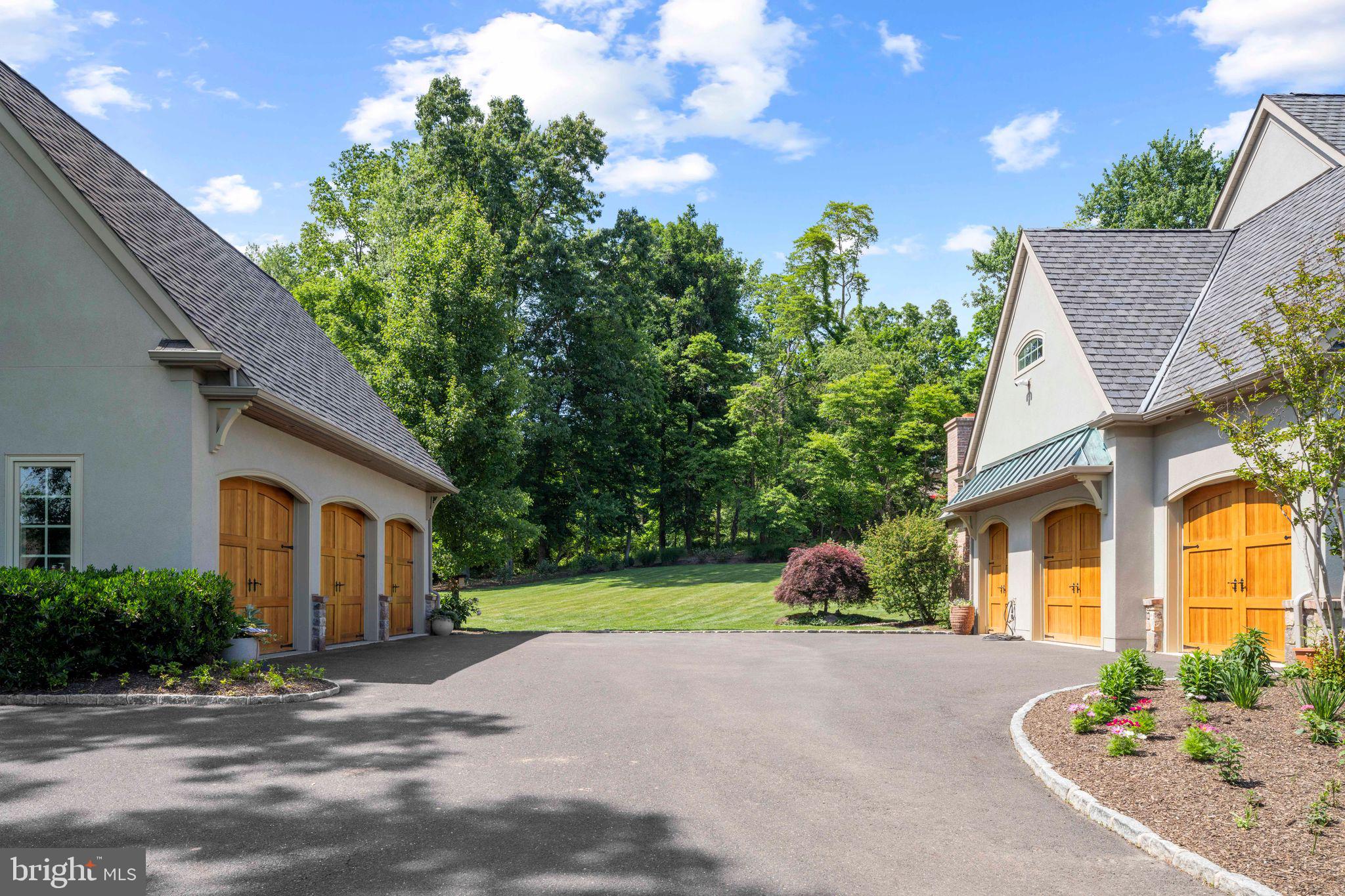SYCAMORE EDGE - Residential