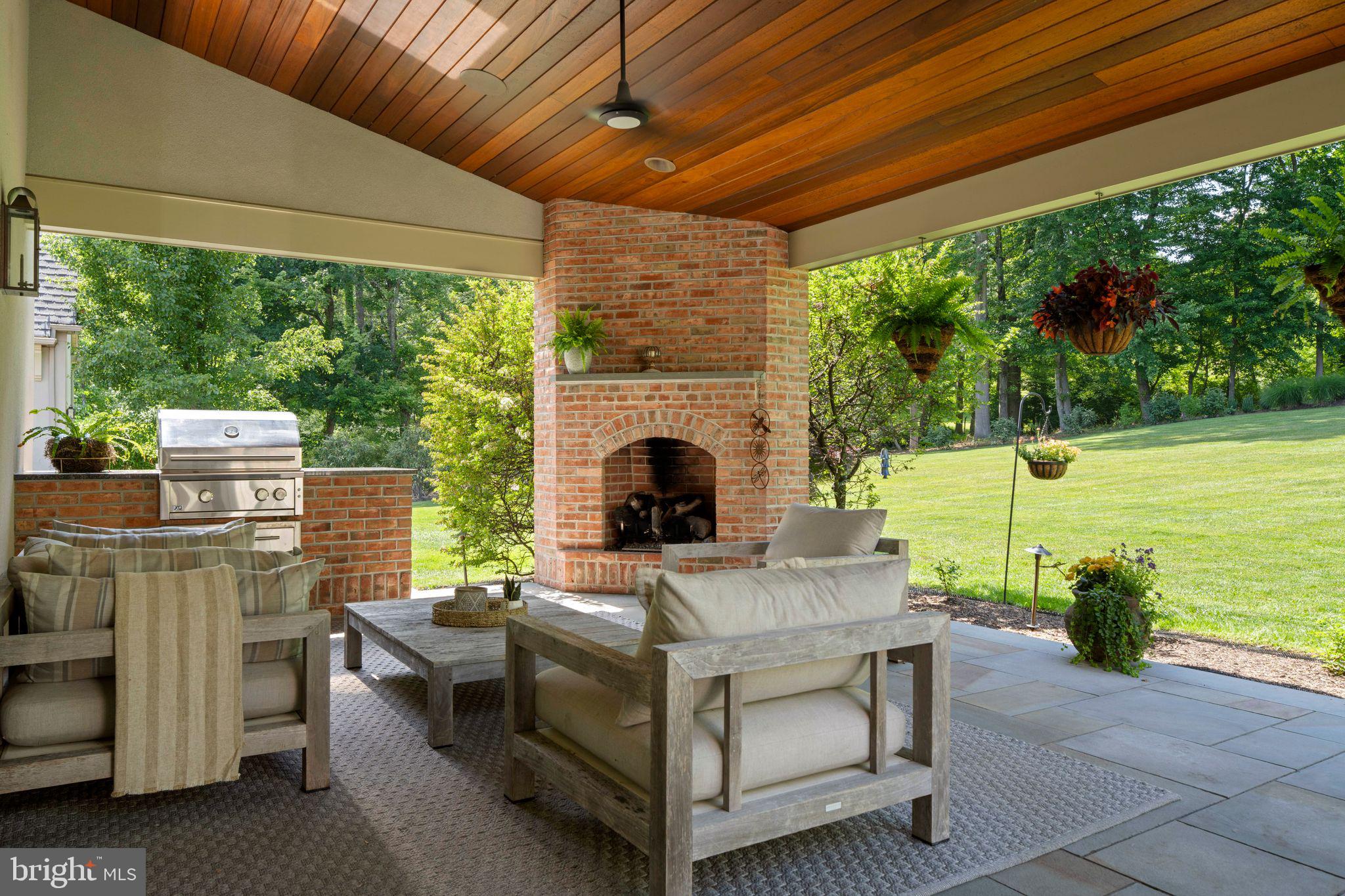 SYCAMORE EDGE - Residential