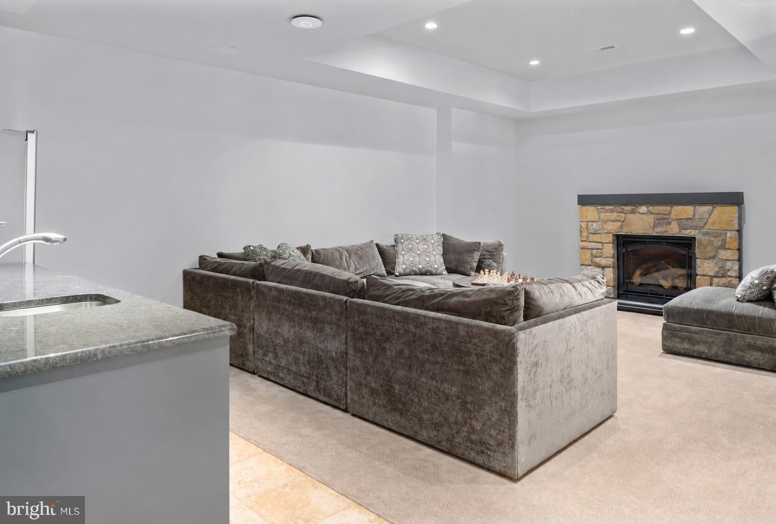 SYCAMORE EDGE - Residential