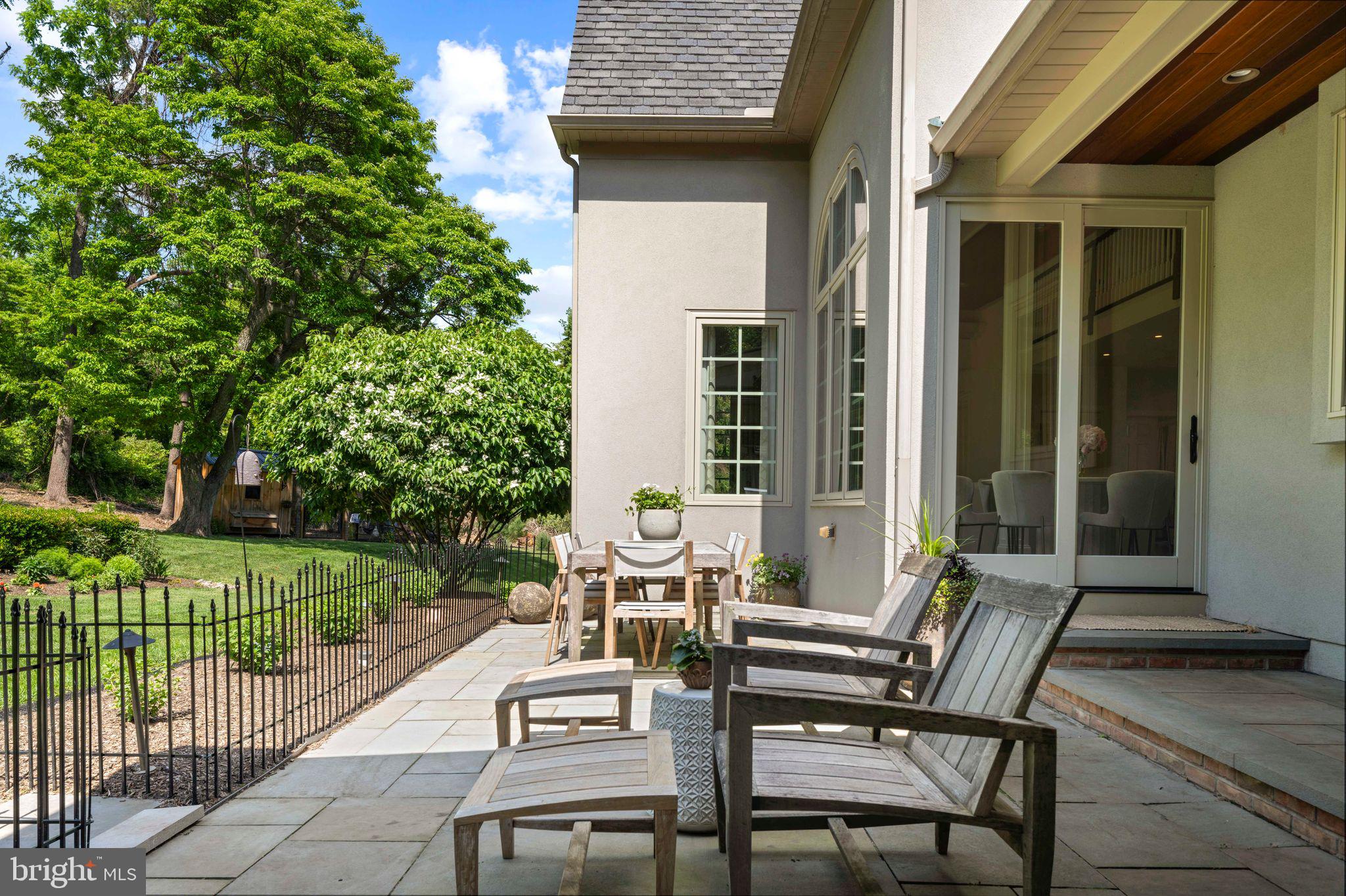 SYCAMORE EDGE - Residential
