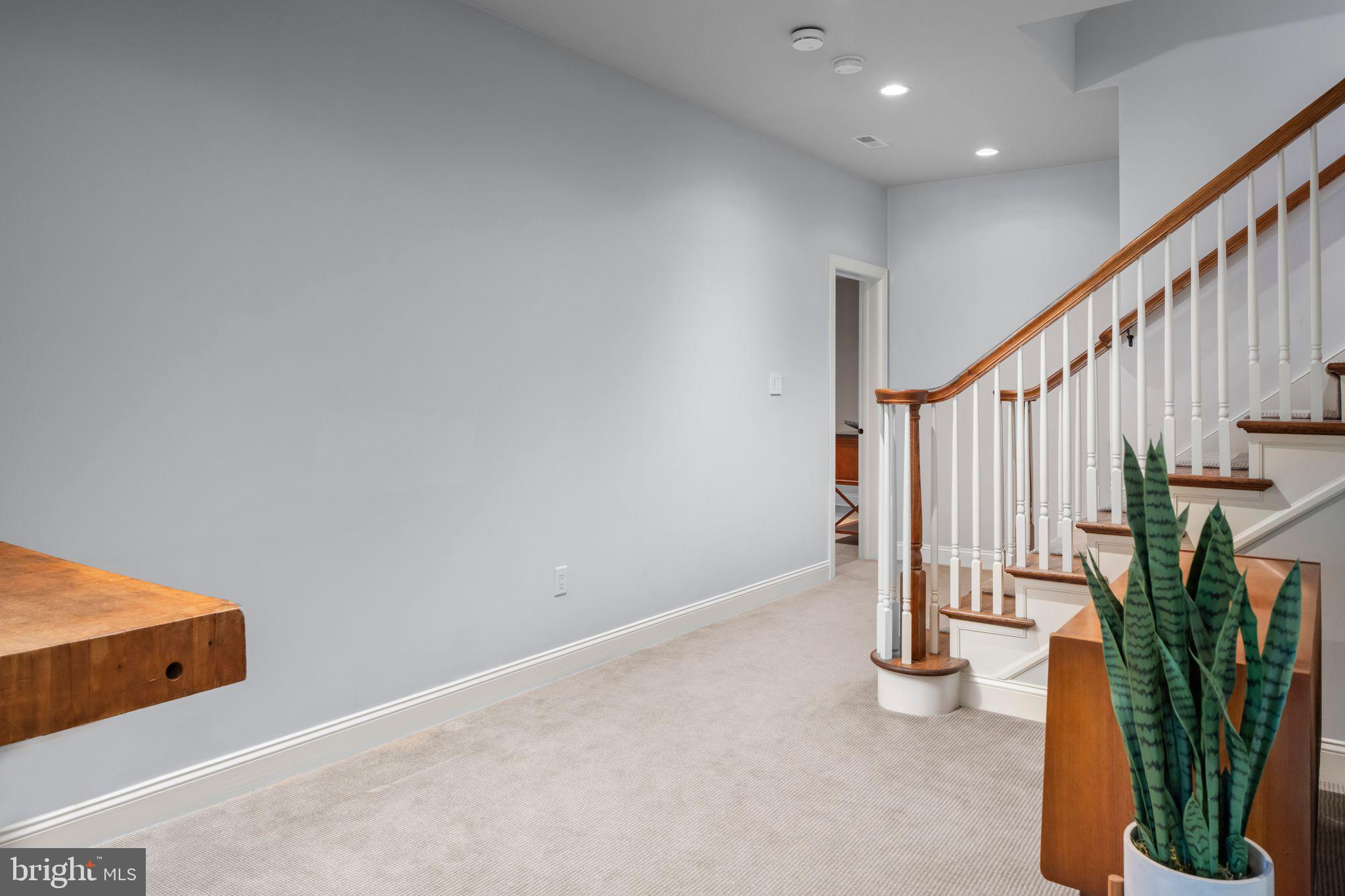 SYCAMORE EDGE - Residential