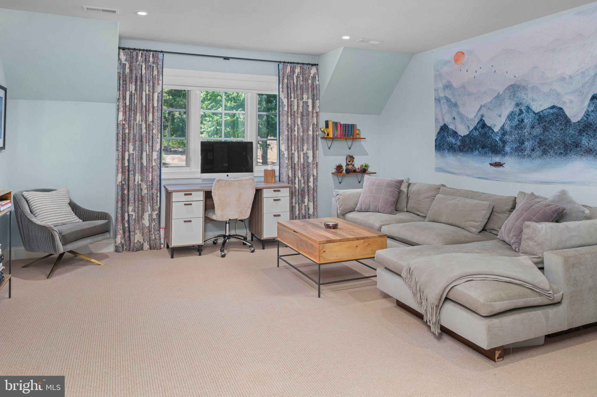 SYCAMORE EDGE - Residential