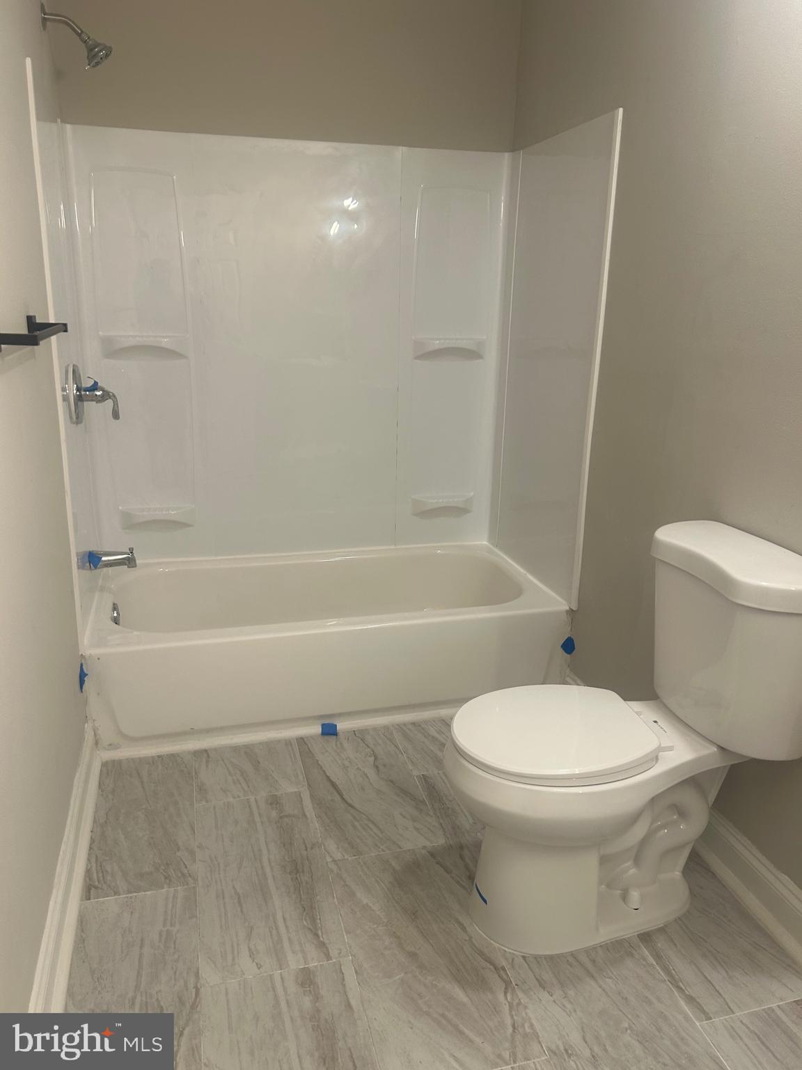 CARROLLTON RIDGE - Residential Lease
