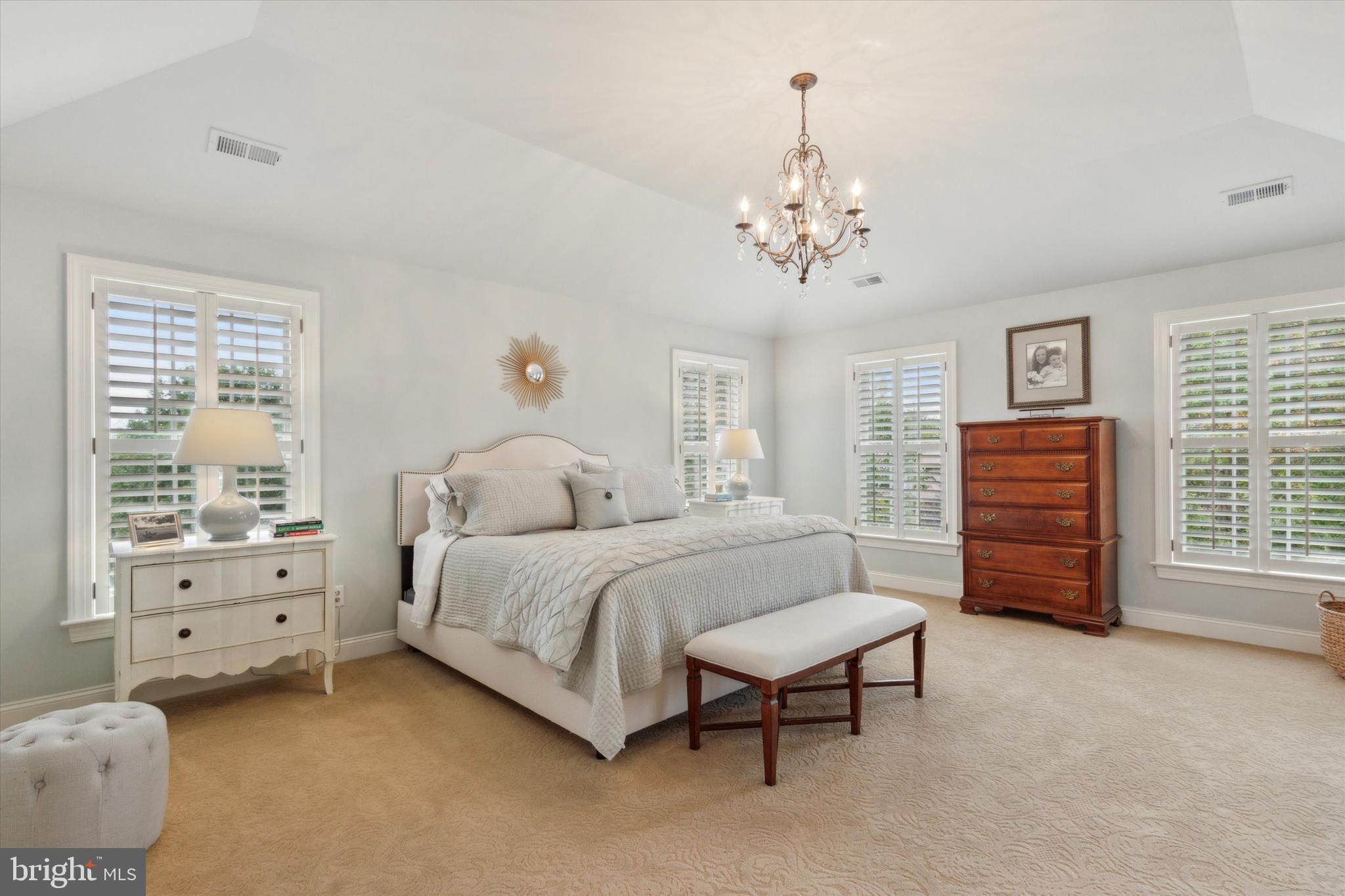 VALLEY PARK - Residential