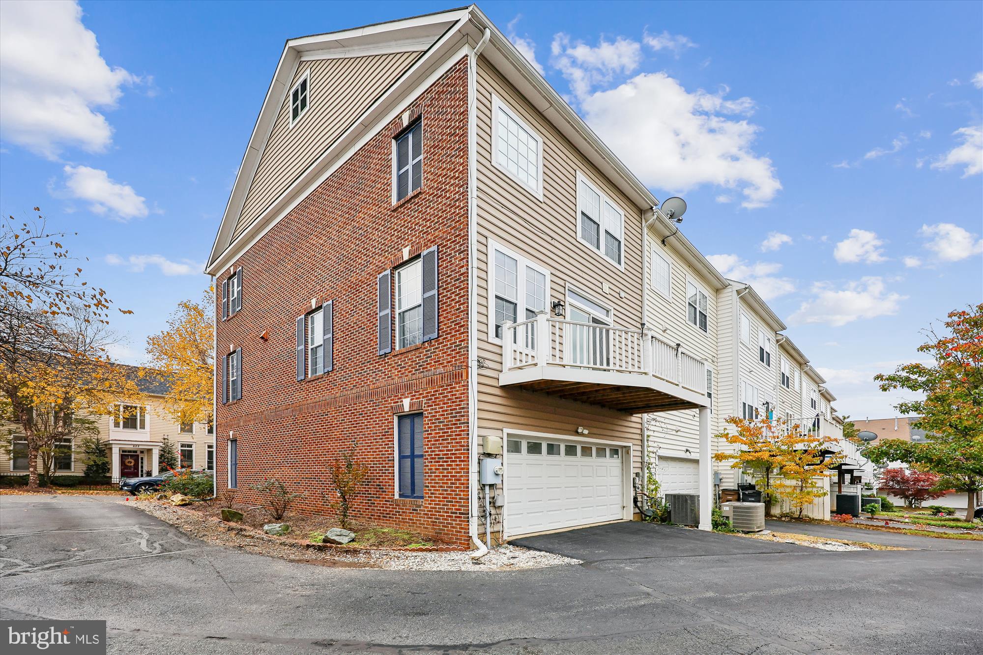 714 CROOKED CREEK DRIVE