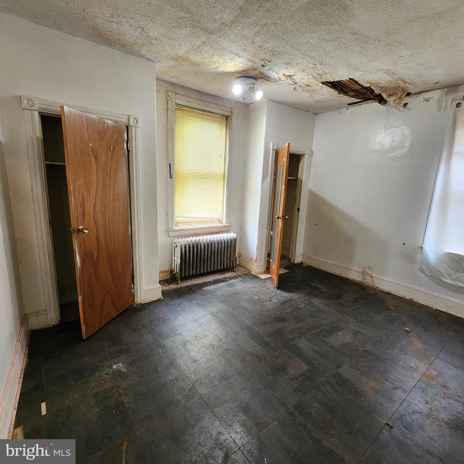 GERMANTOWN - Residential