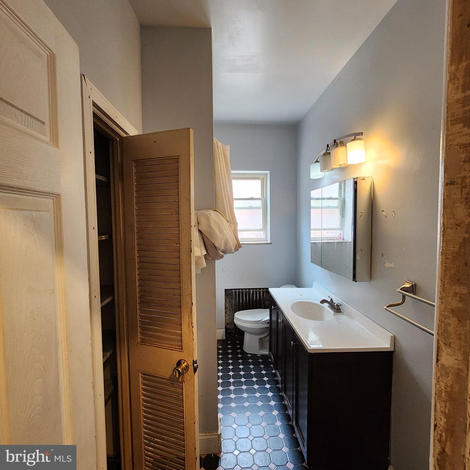 GERMANTOWN - Residential