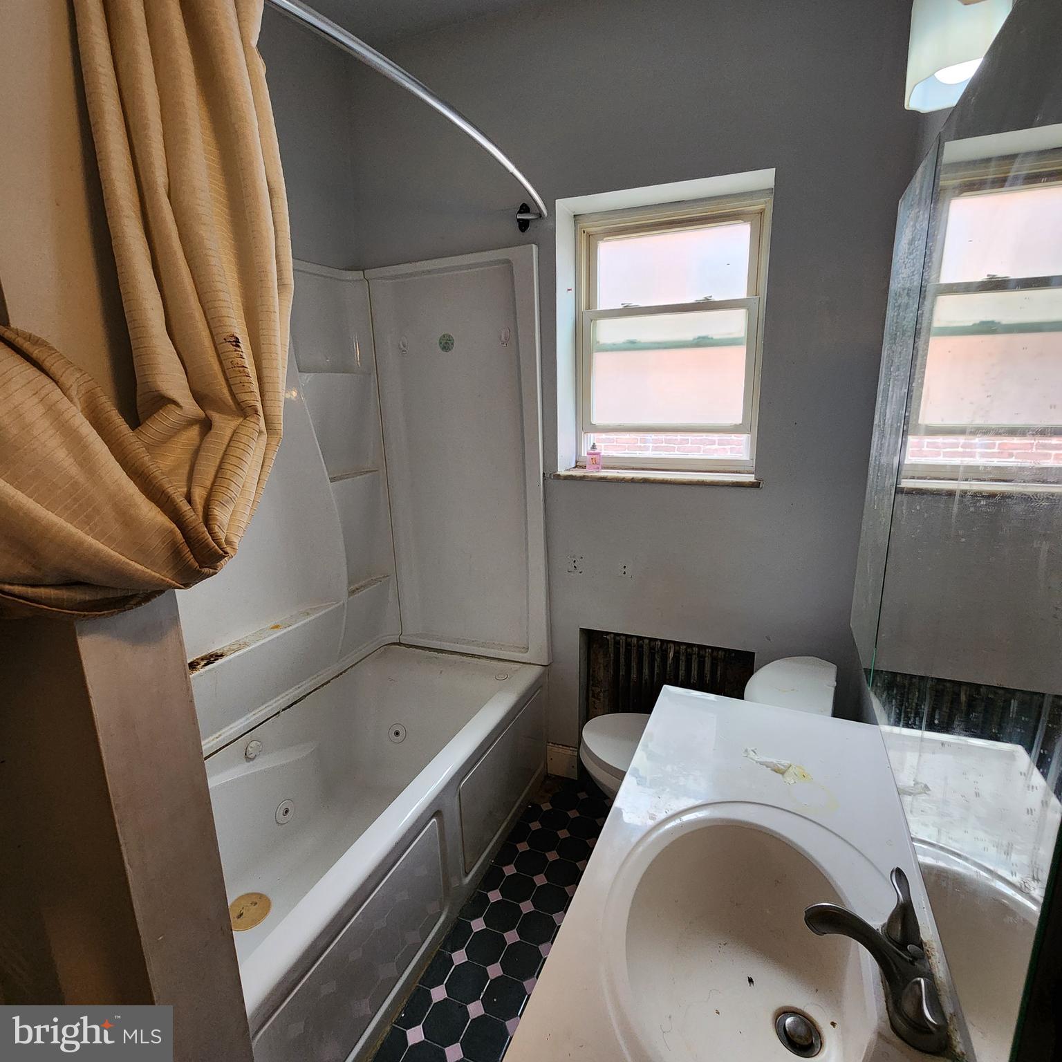 GERMANTOWN - Residential