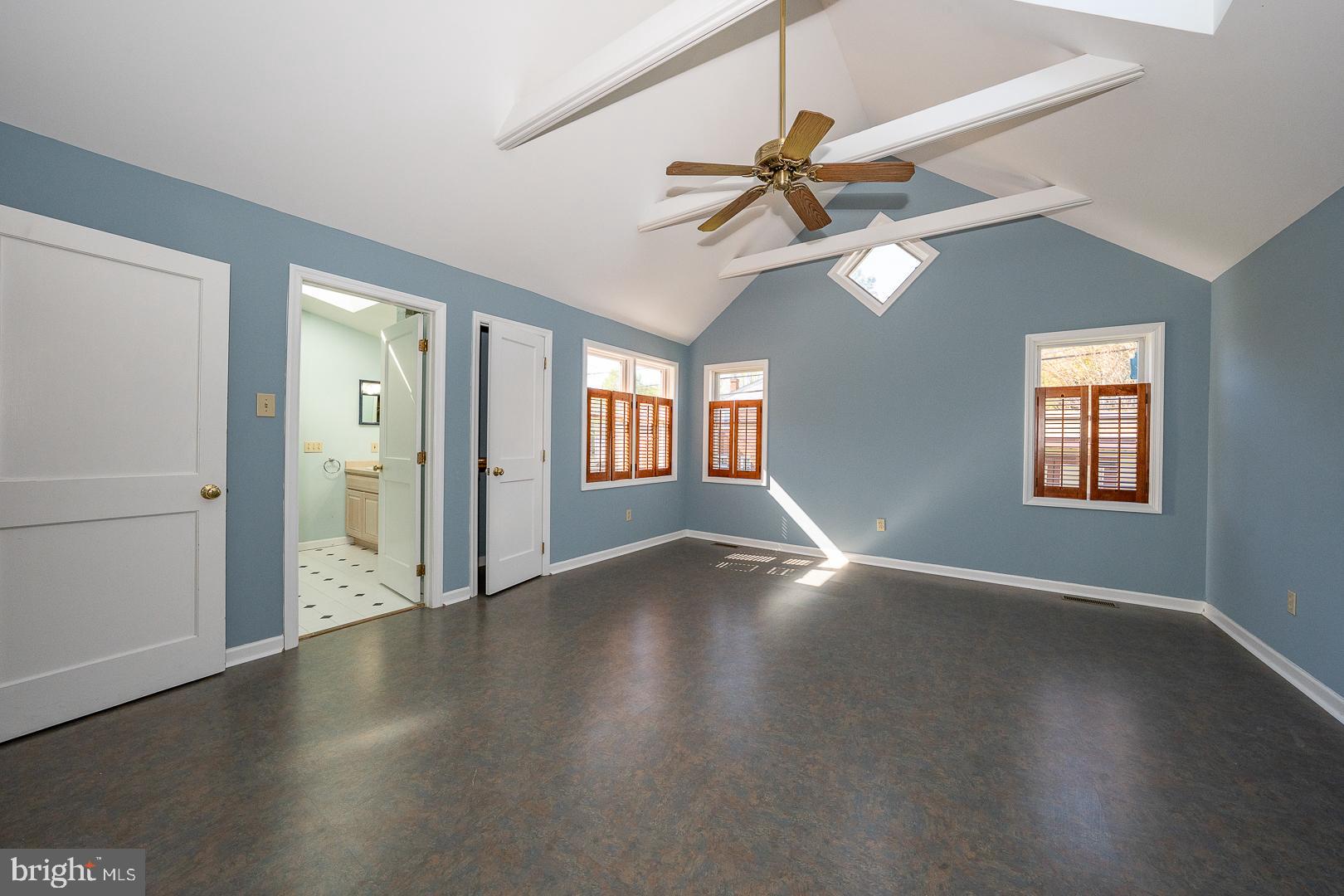 SCENIC HILLS - Residential