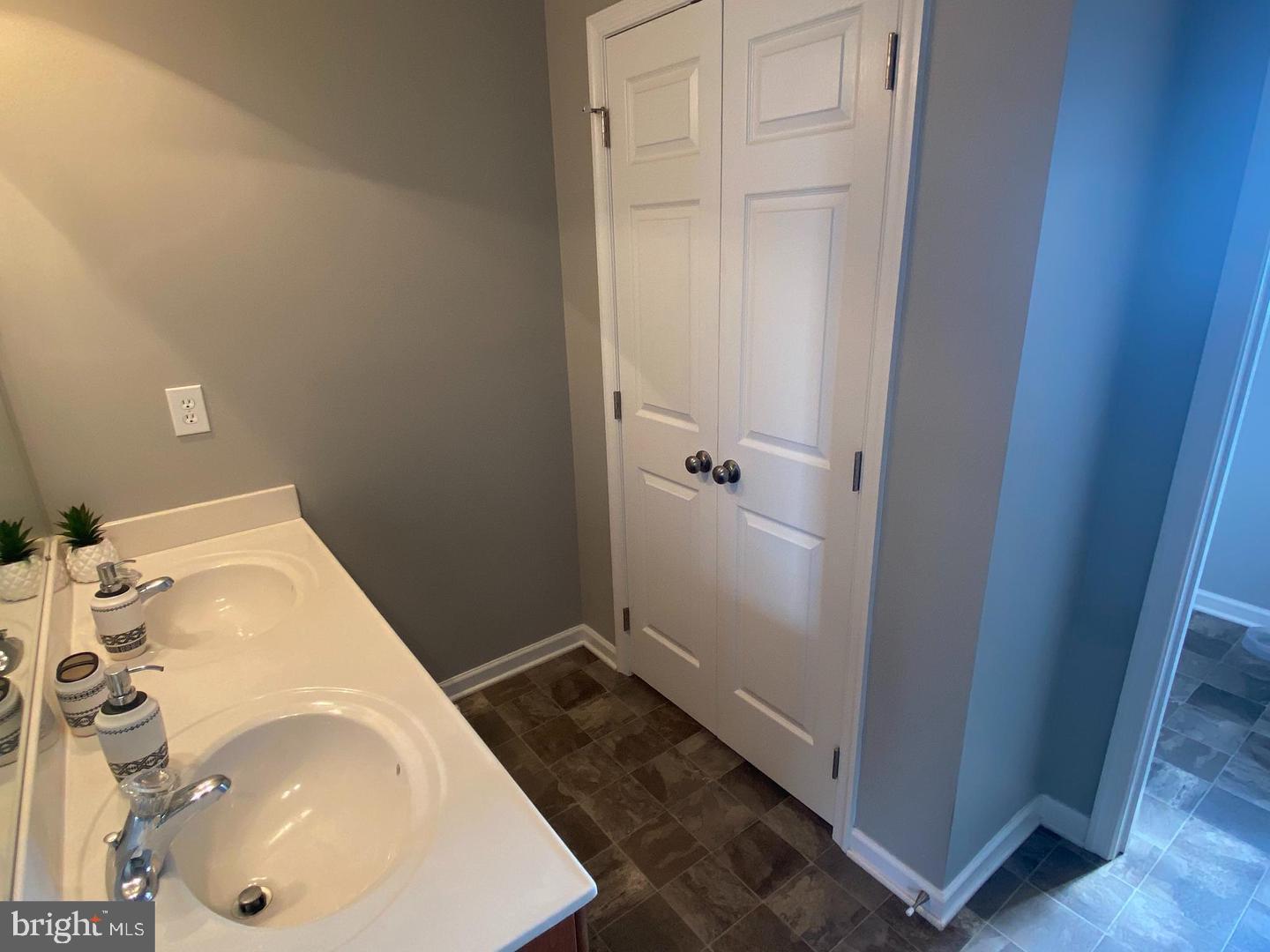 SPRUCE HILL NORTH - Residential Lease