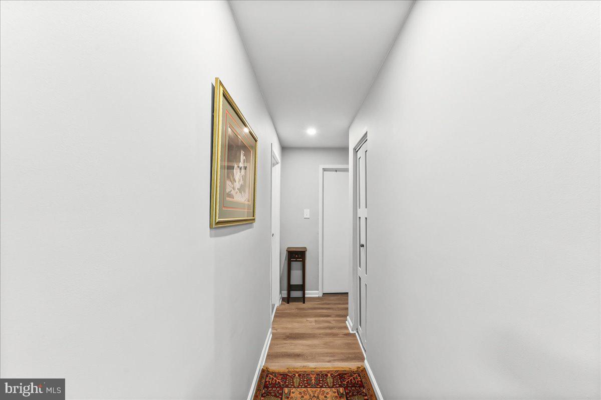 FOX VALLEY - Residential