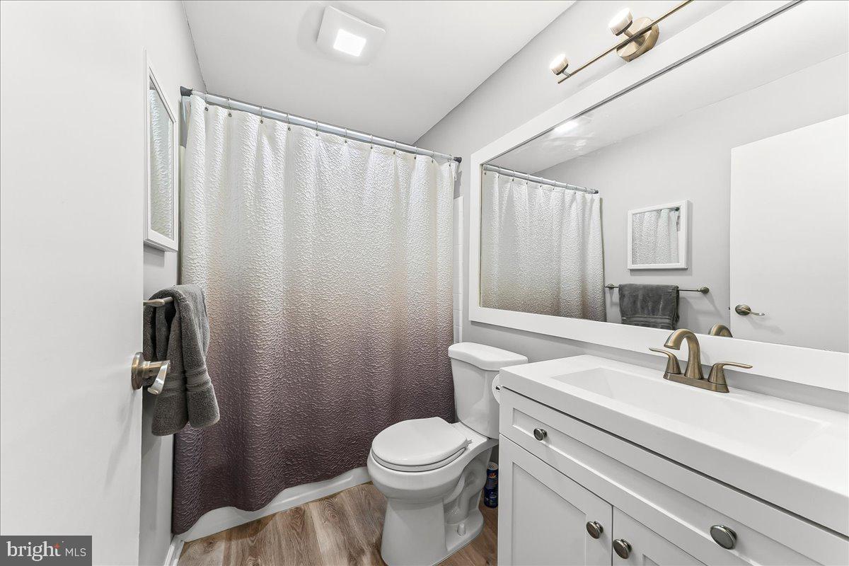 FOX VALLEY - Residential