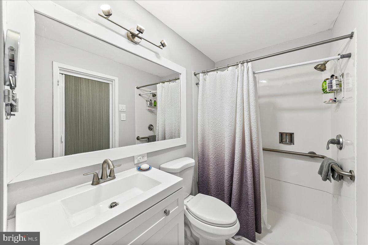 FOX VALLEY - Residential