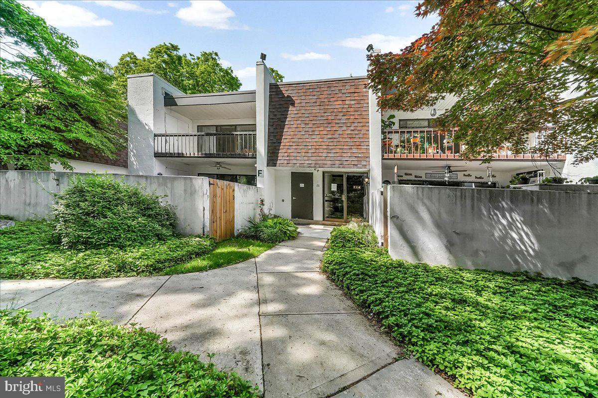 FOX VALLEY - Residential
