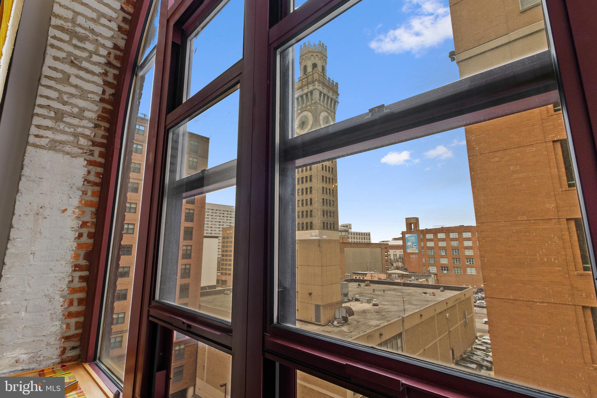 DOWNTOWN - Residential