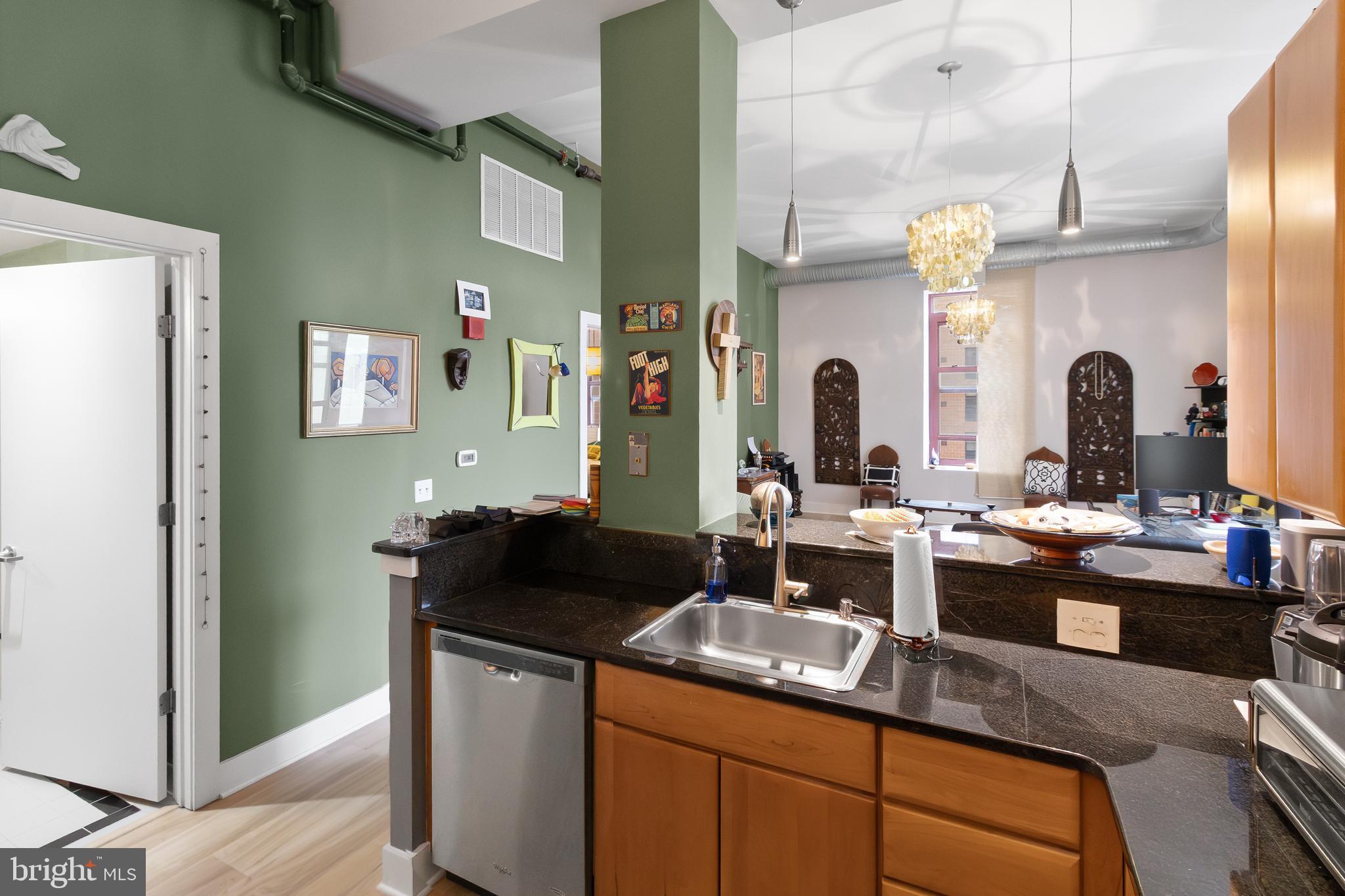 DOWNTOWN - Residential