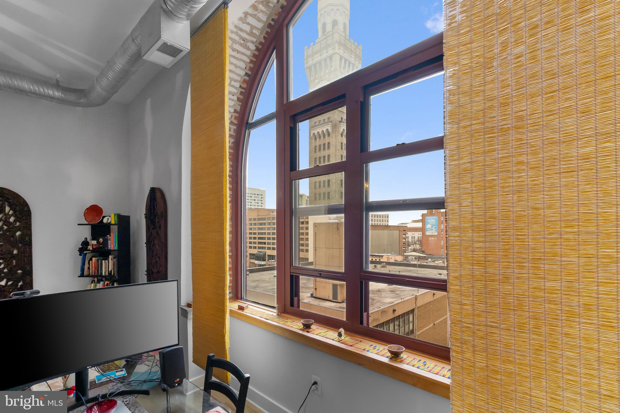 DOWNTOWN - Residential