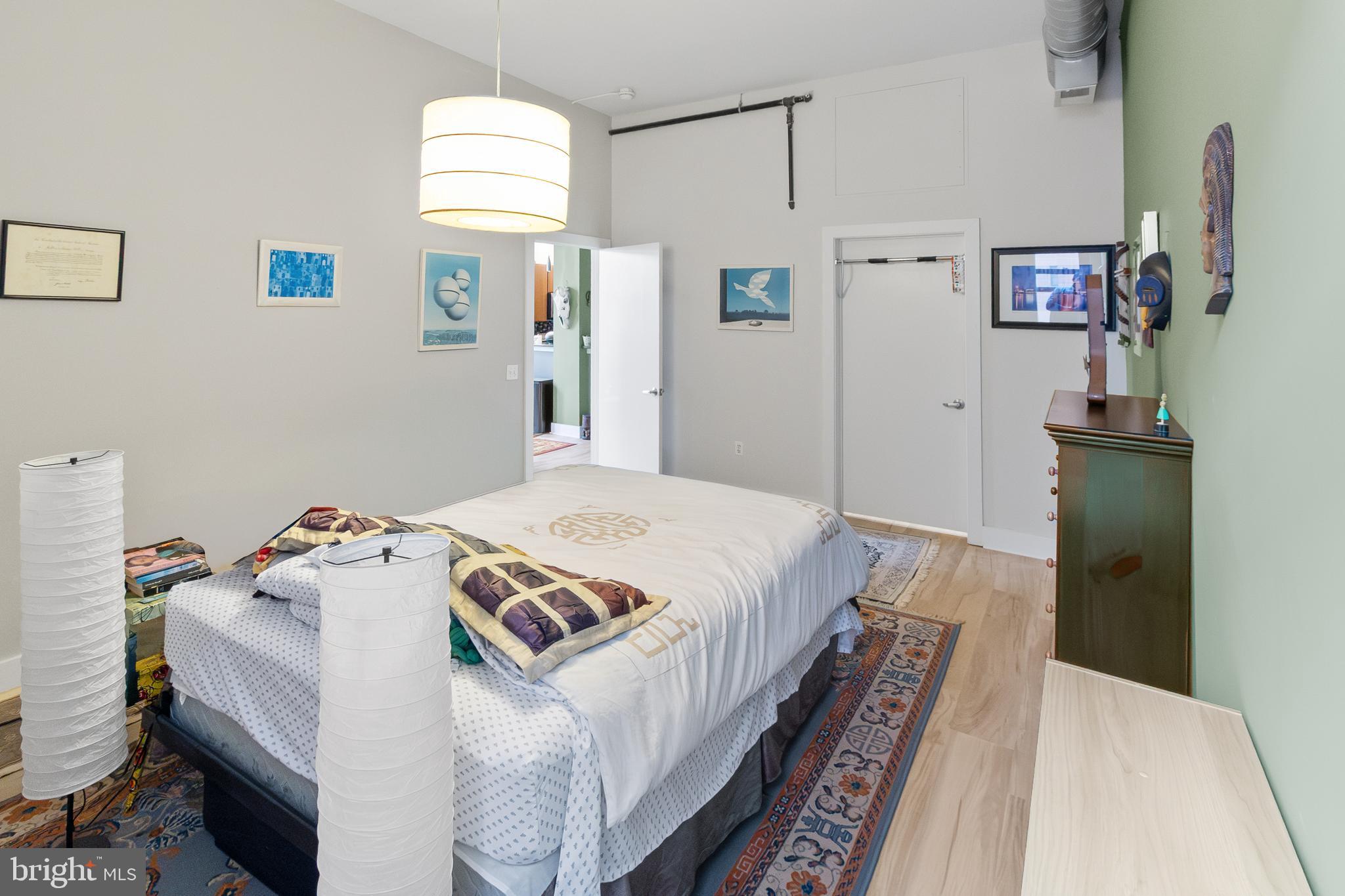 DOWNTOWN - Residential